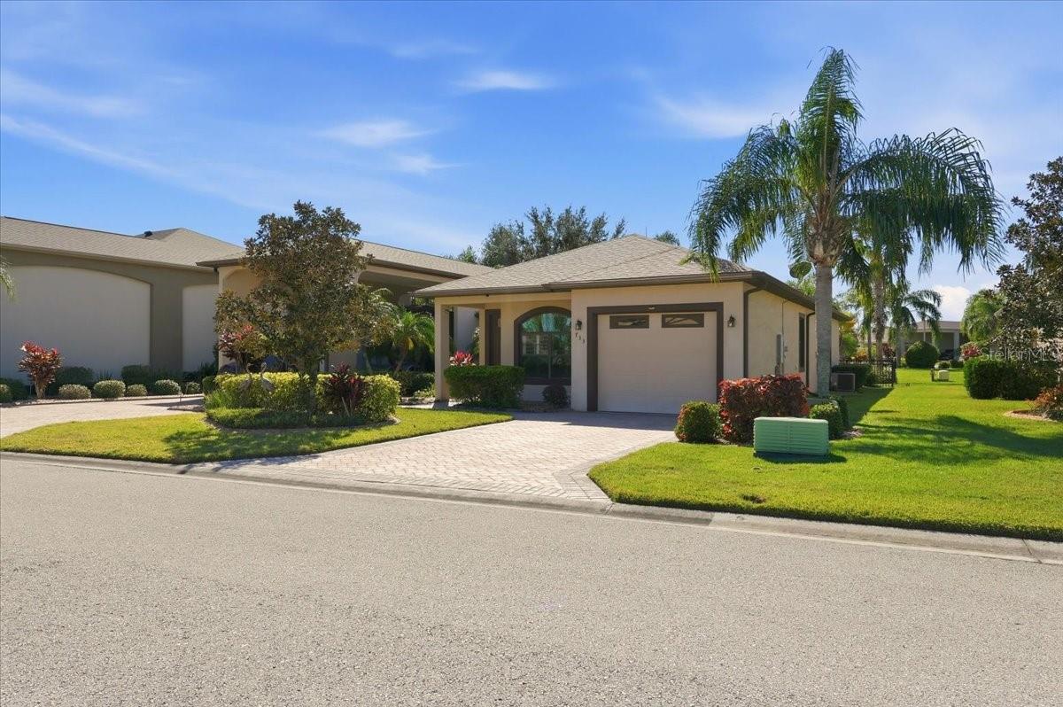 733 Meandering Way Property Photo 3