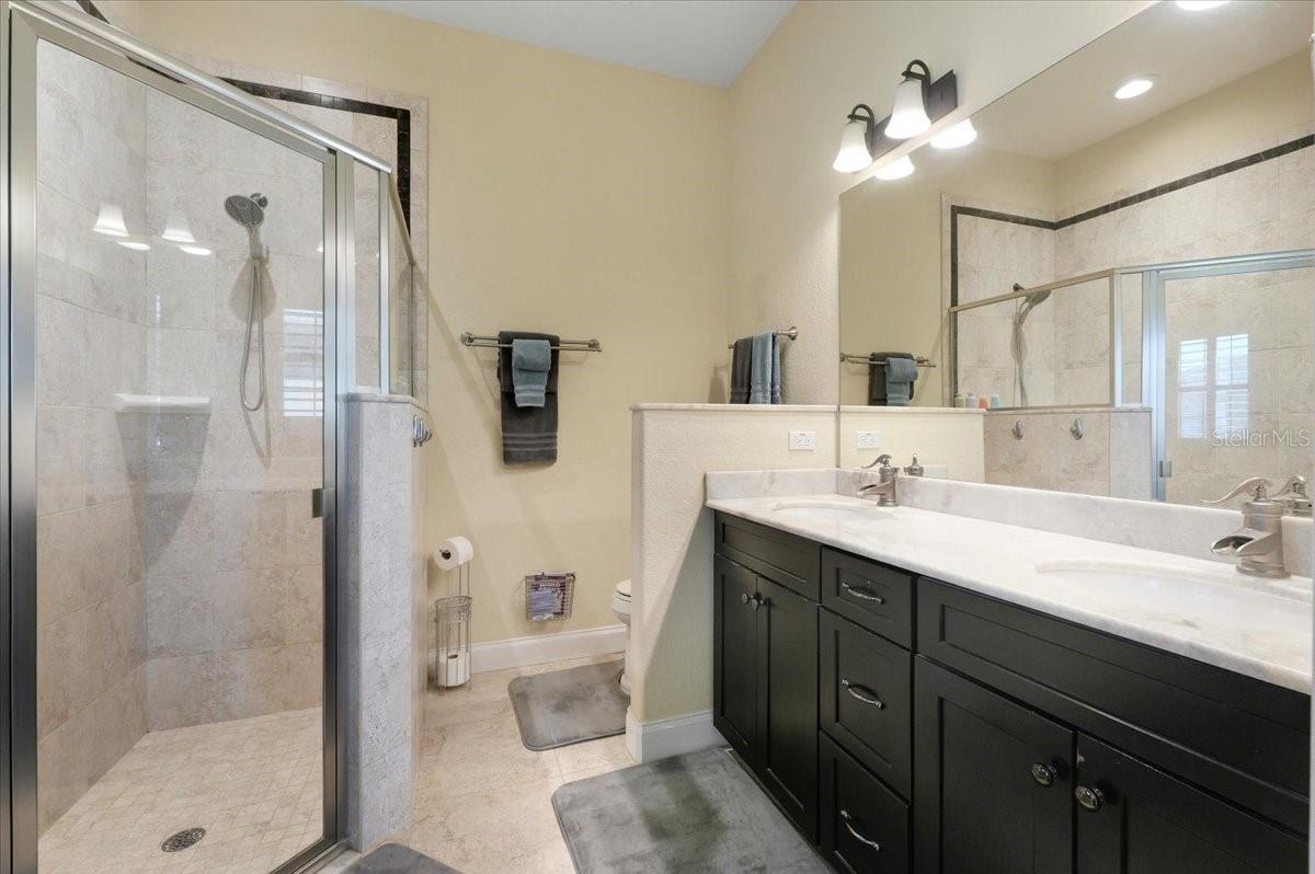733 Meandering Way Property Photo 26