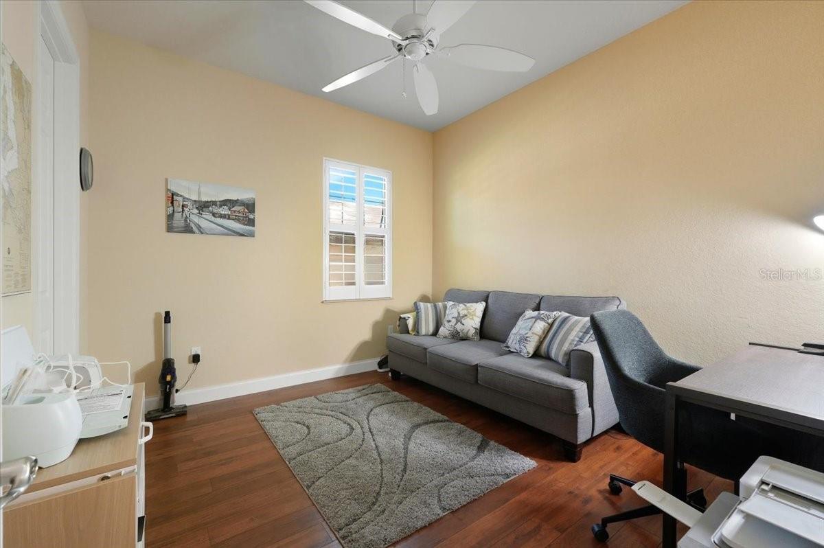 733 Meandering Way Property Photo 28
