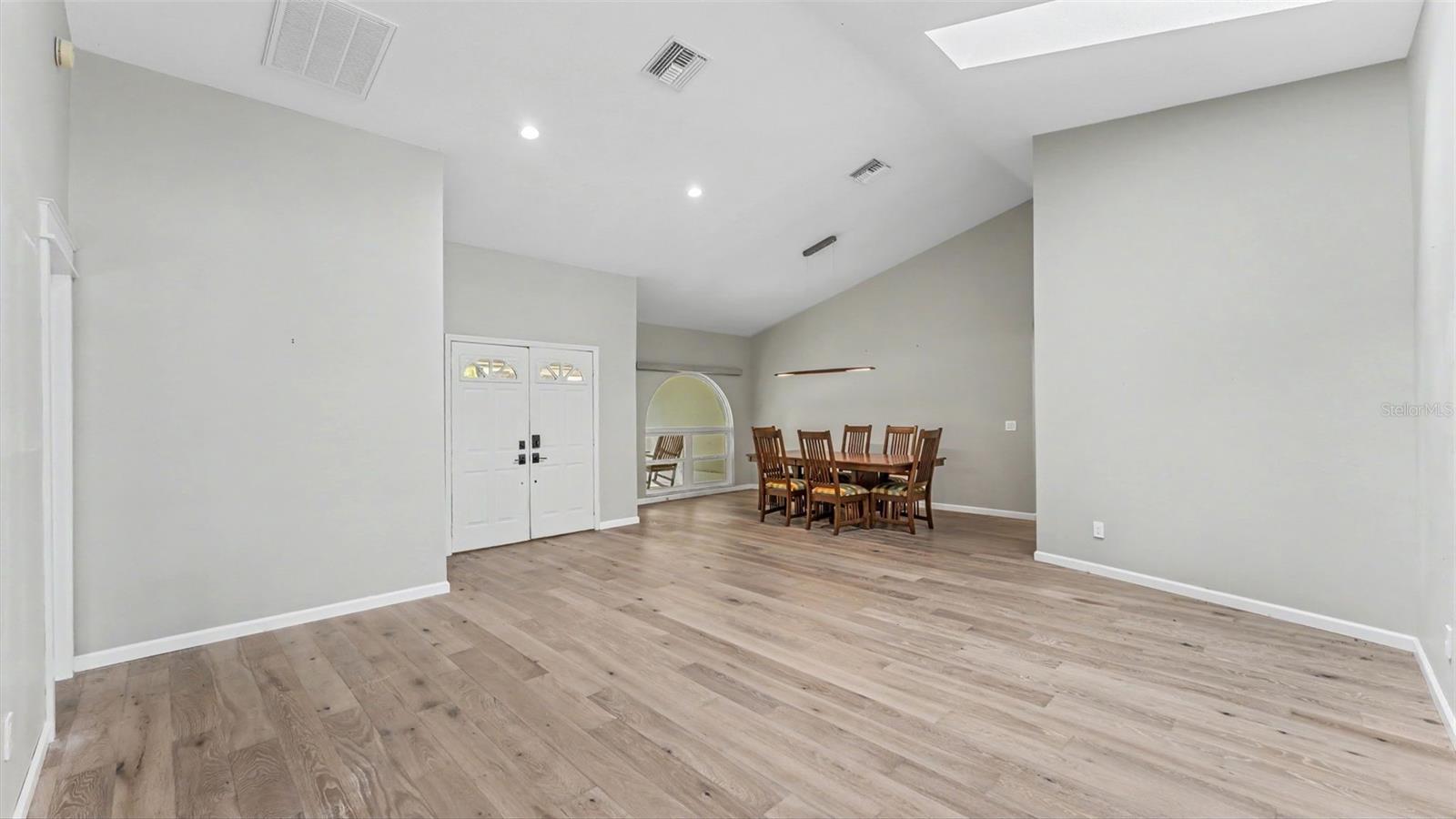 2712 Laurel Oak Dr Property Photo 18