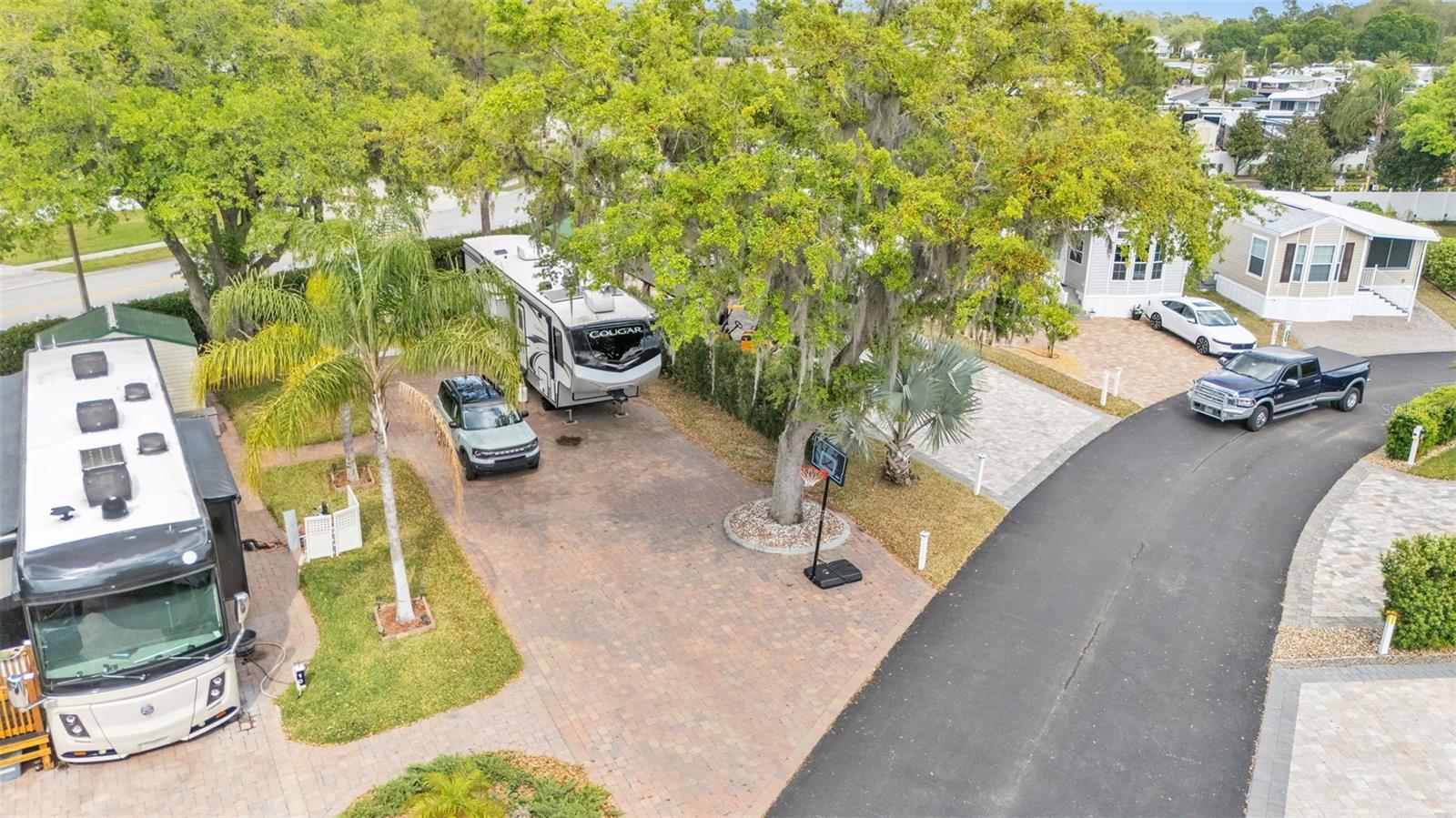 16329 Cherry Tree Ct Property Photo 1