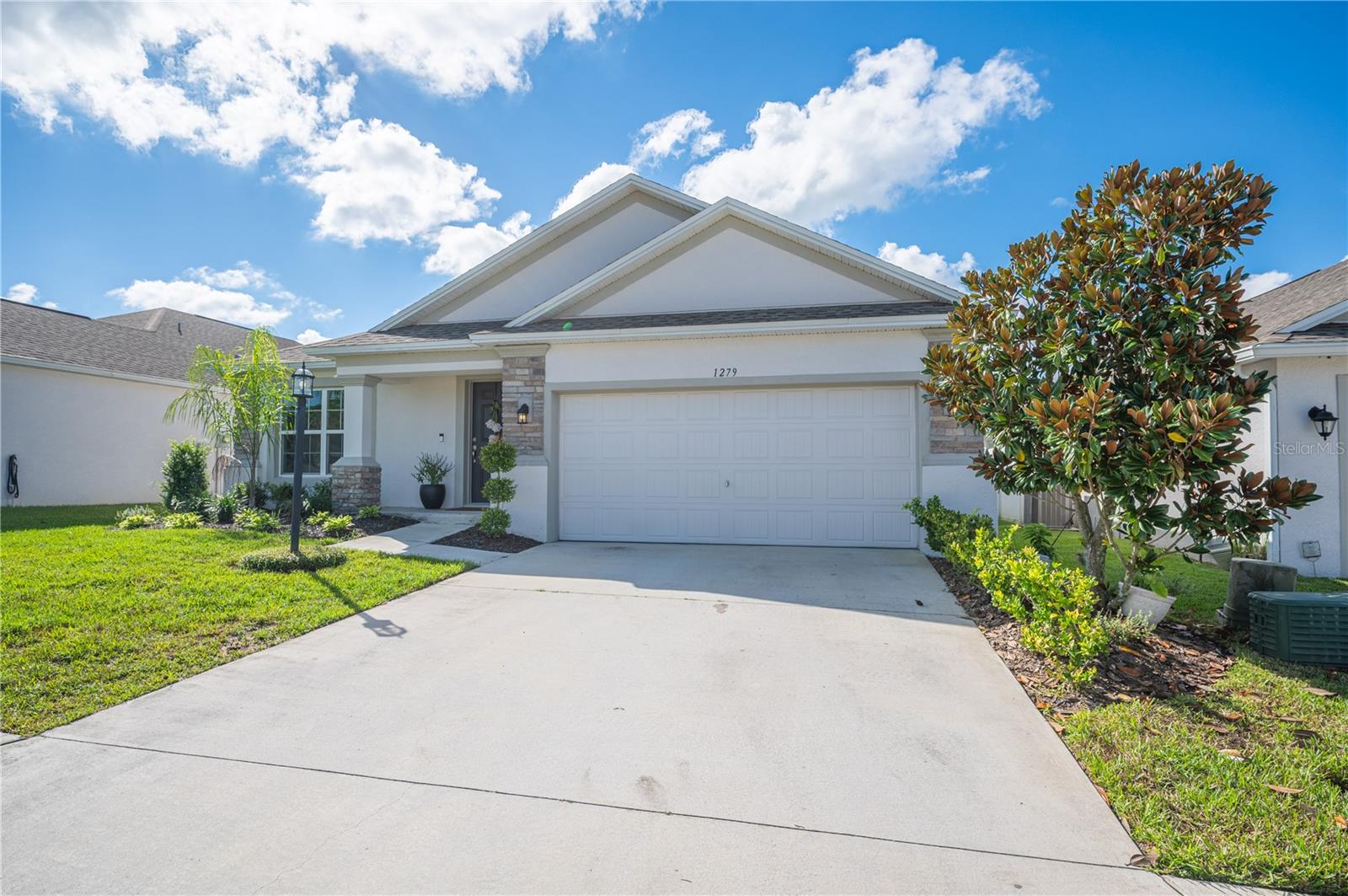 1279 Pintail Pl Property Photo 3