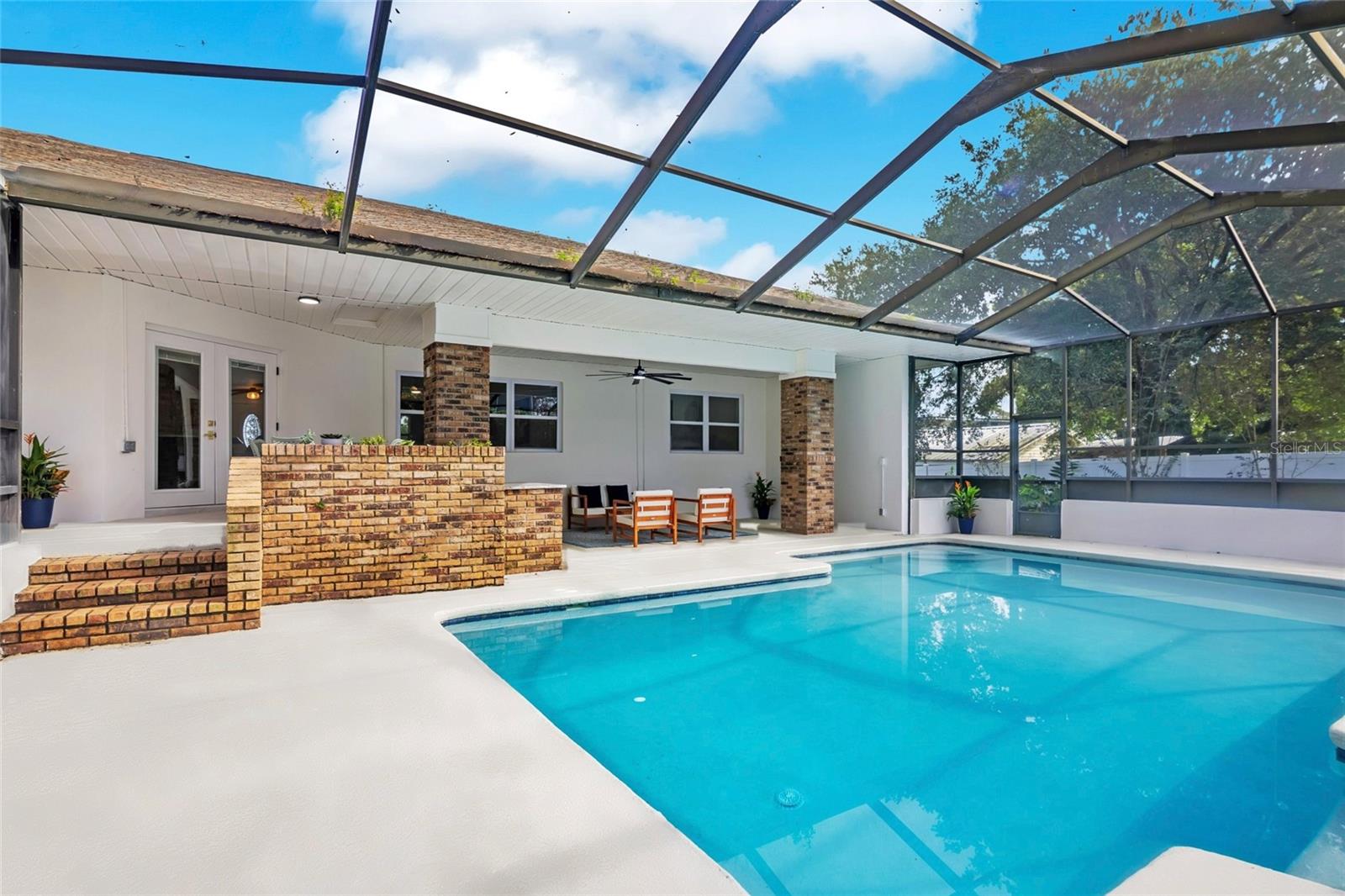 2637 Grace Mnr Property Photo 7