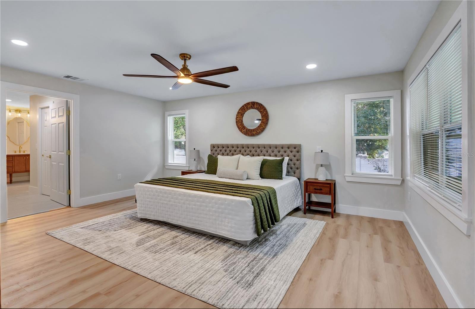 2637 Grace Mnr Property Photo 20