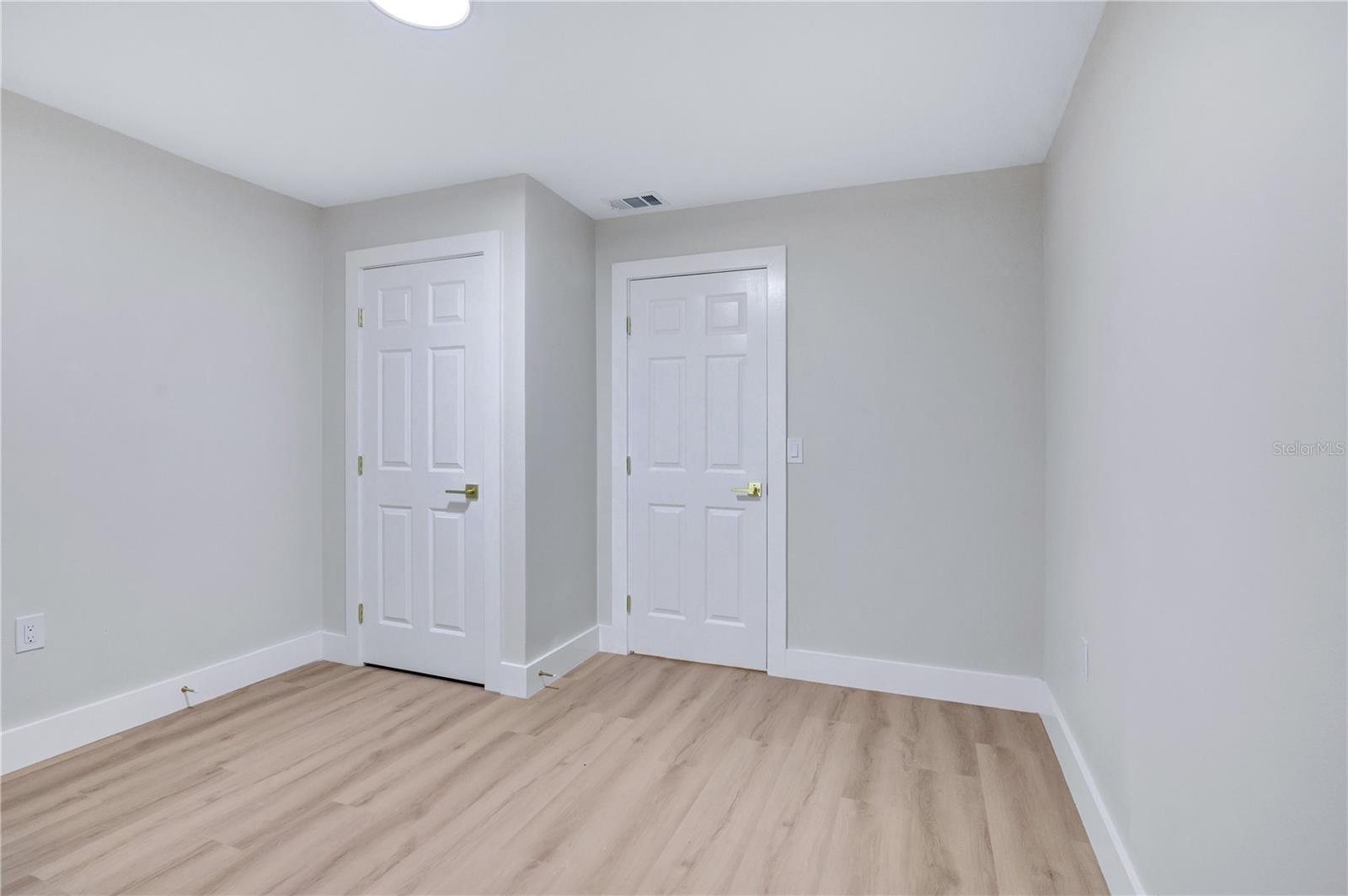 2637 Grace Mnr Property Photo 41
