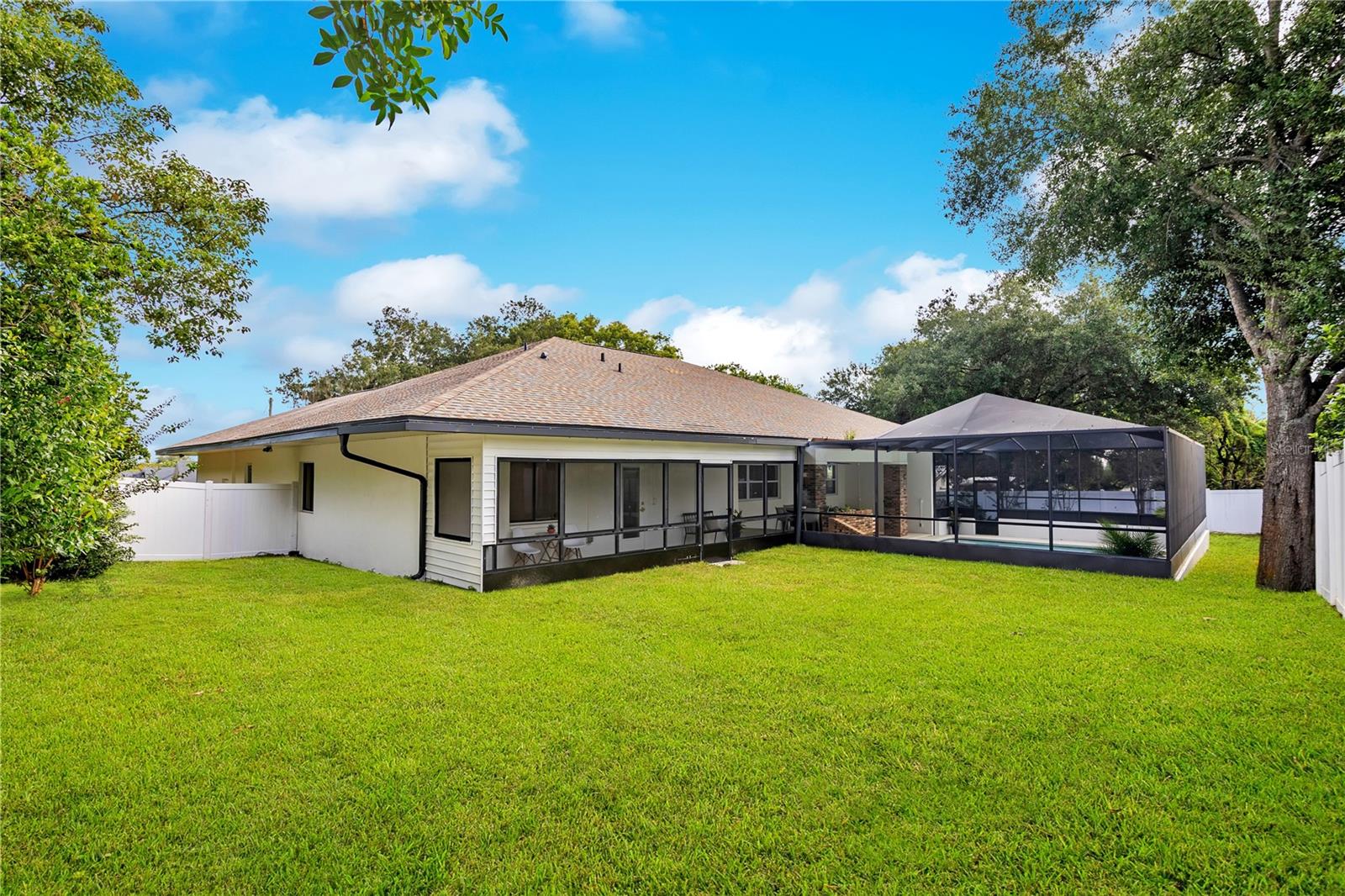 2637 Grace Mnr Property Photo 42