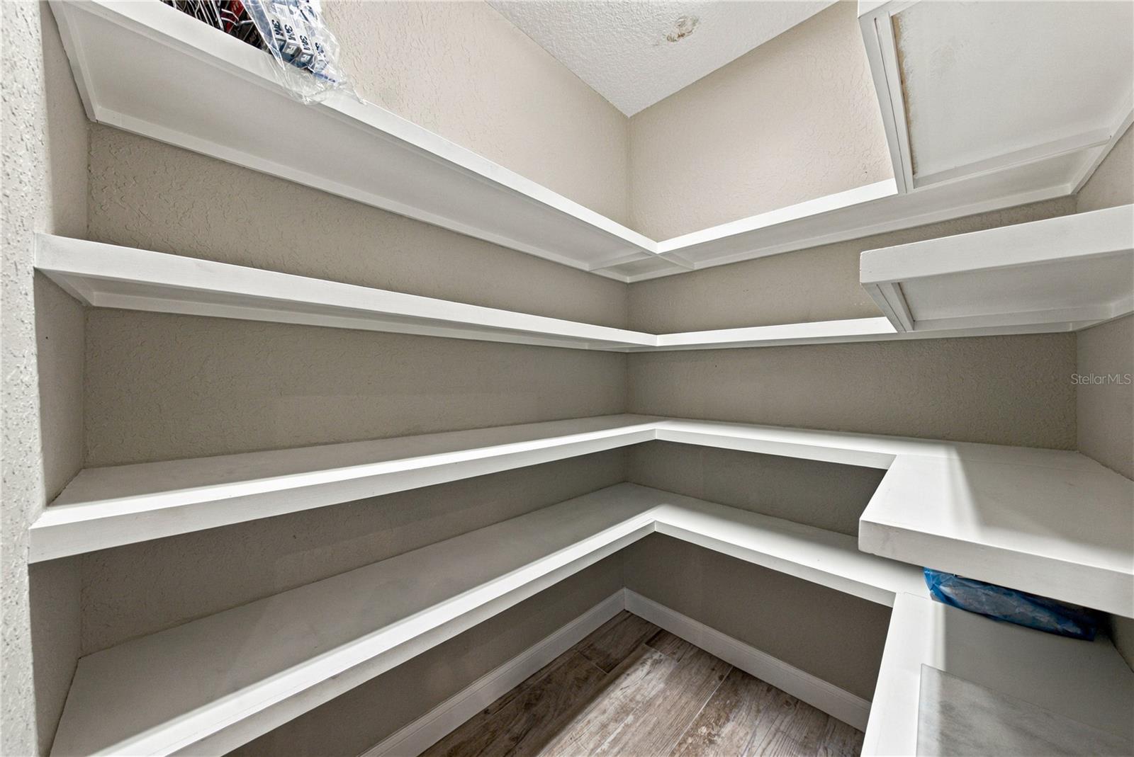 6530 Emerald Woods Ln Property Photo 17