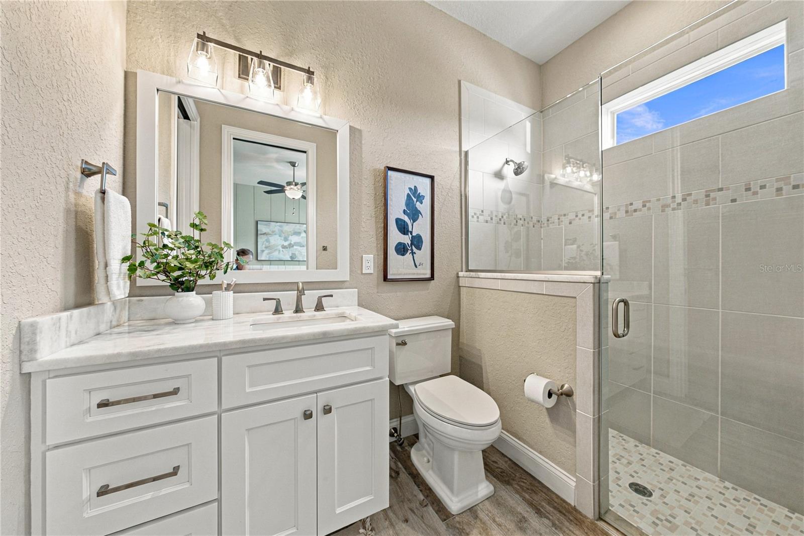 6530 Emerald Woods Ln Property Photo 32