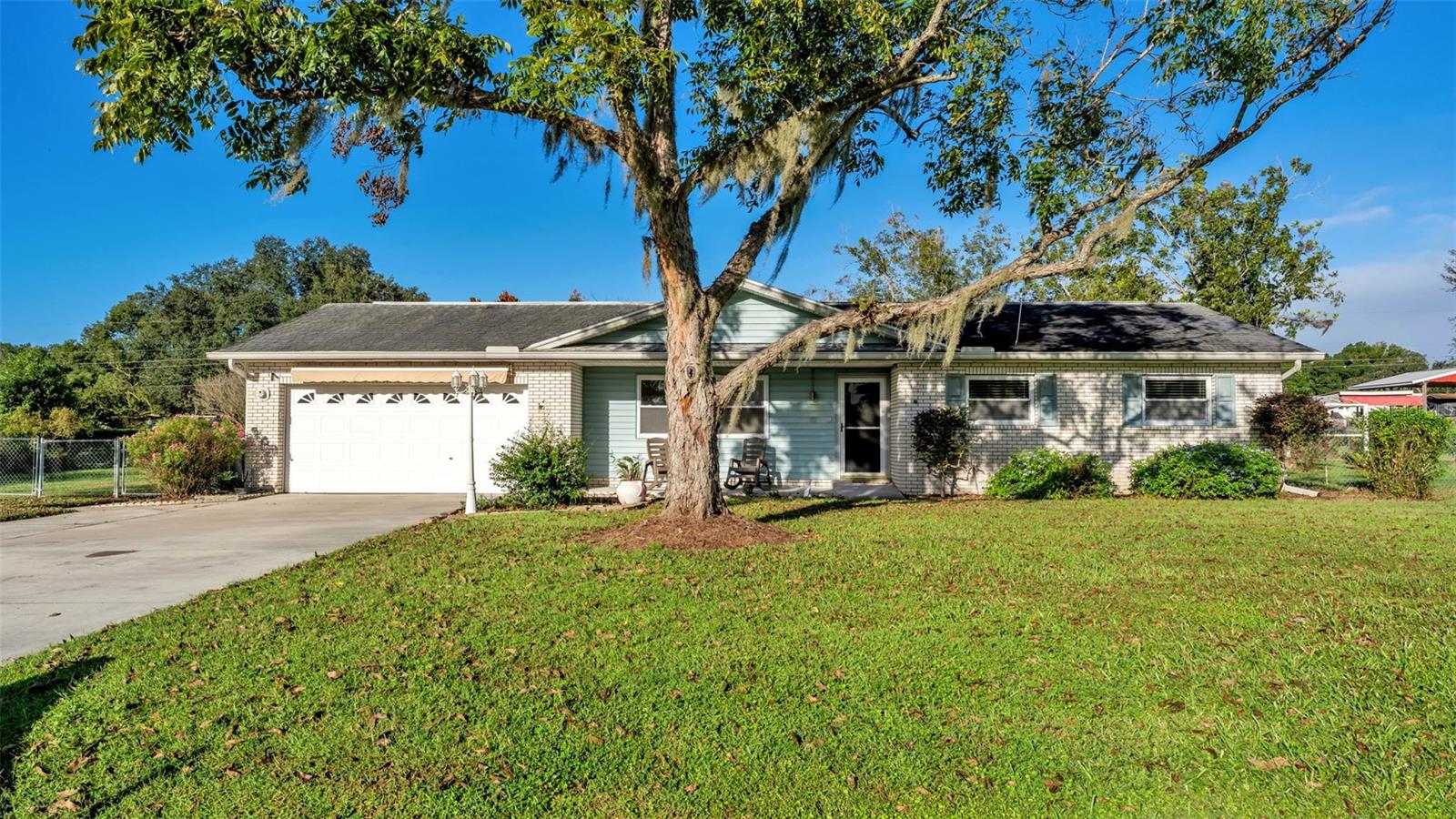 6739 Farris Dr Property Photo 1