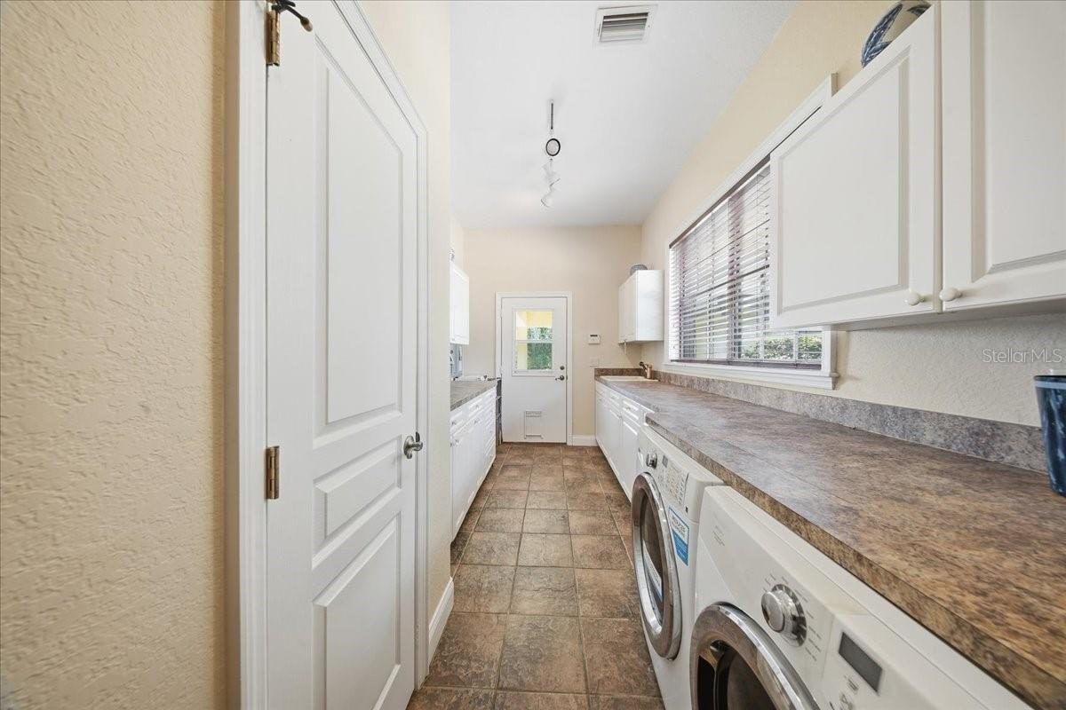 6815 Conley Dr Property Photo 13