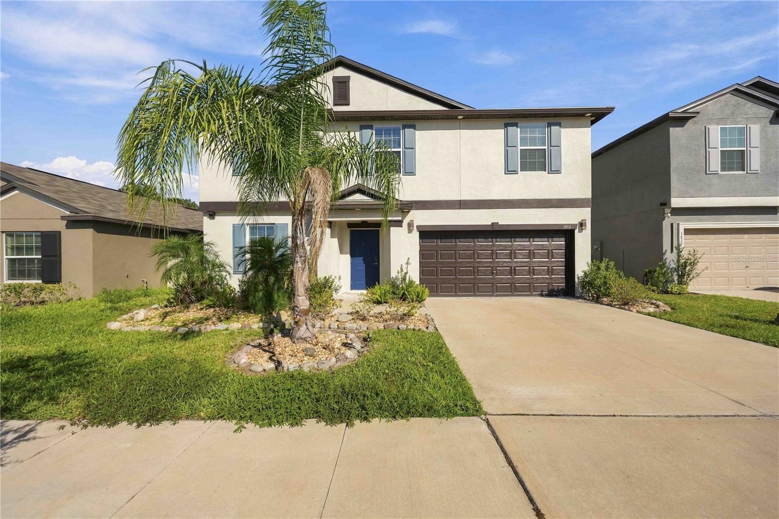 1814 RED LOOP Property Photo 1