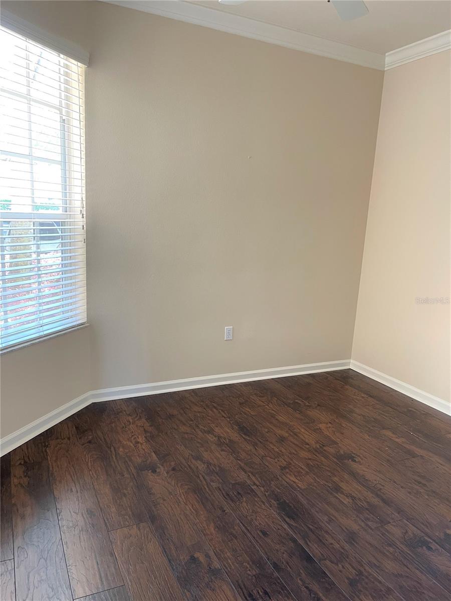 489 Enclave Pl #31 Property Photo 6