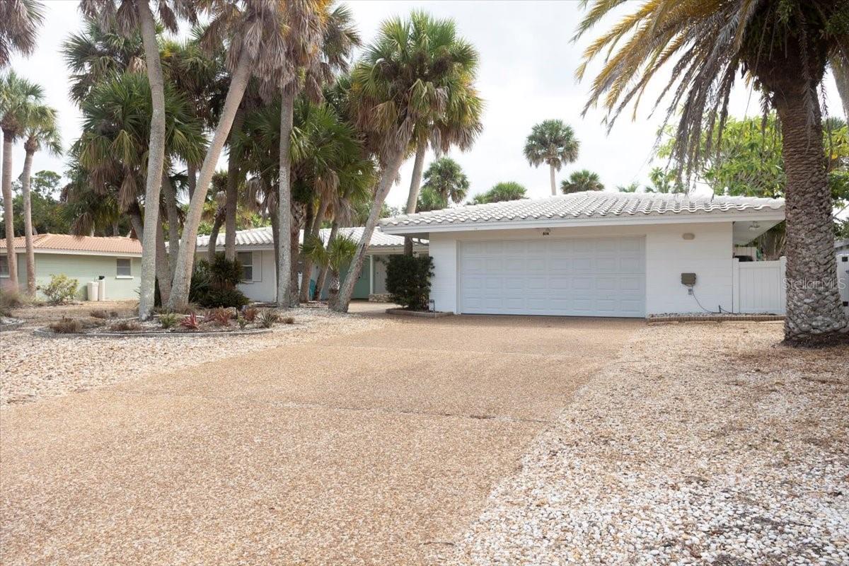 614 Treasure Boat Way Property Photo 1