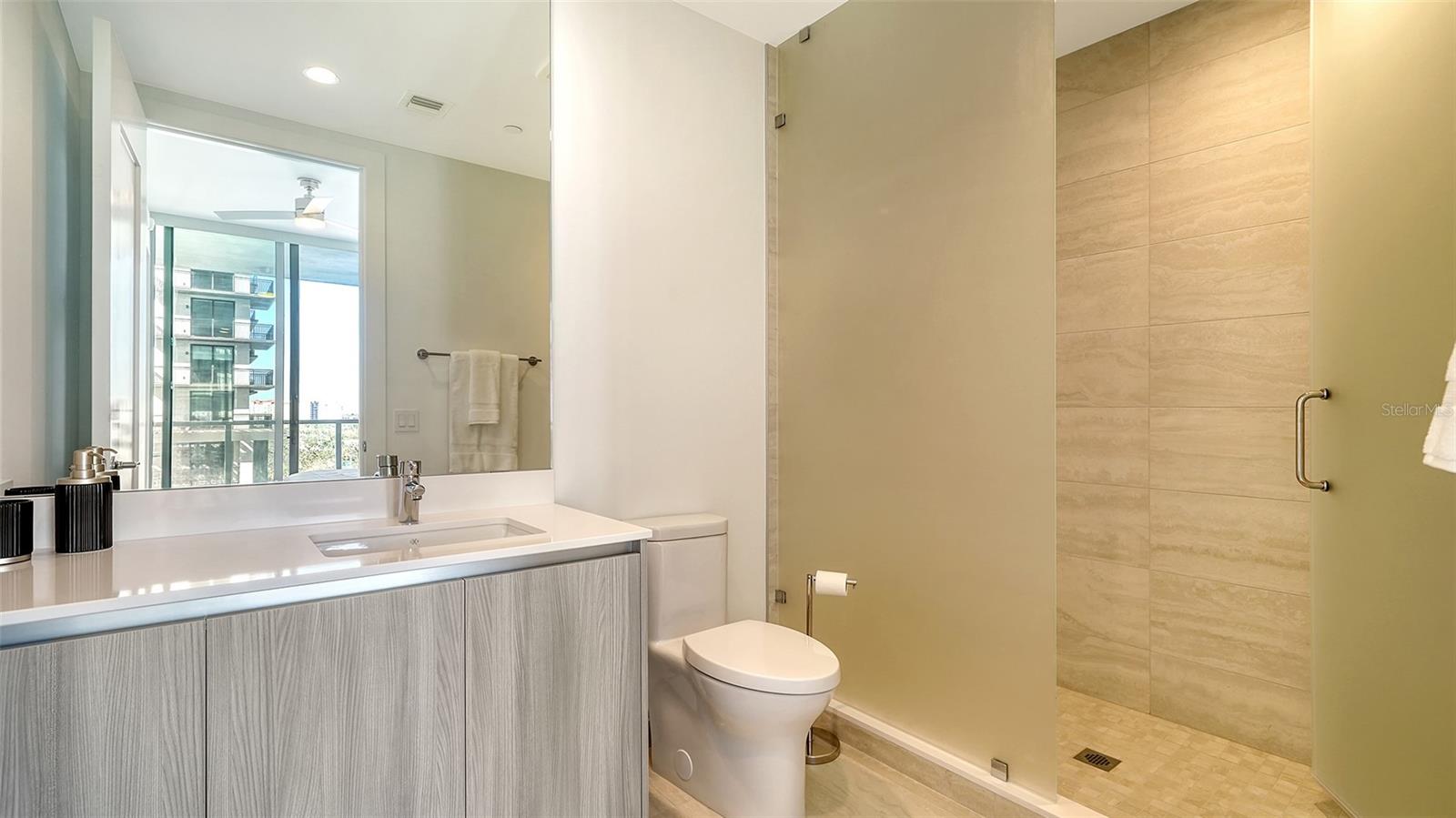 301 Quay Commons Dr #704 Property Photo 32