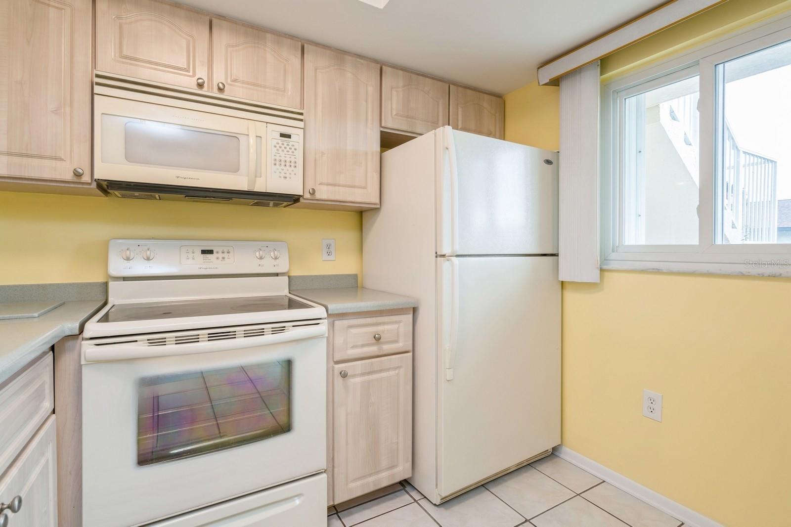 25275 Rampart Blvd #303 Property Photo 9