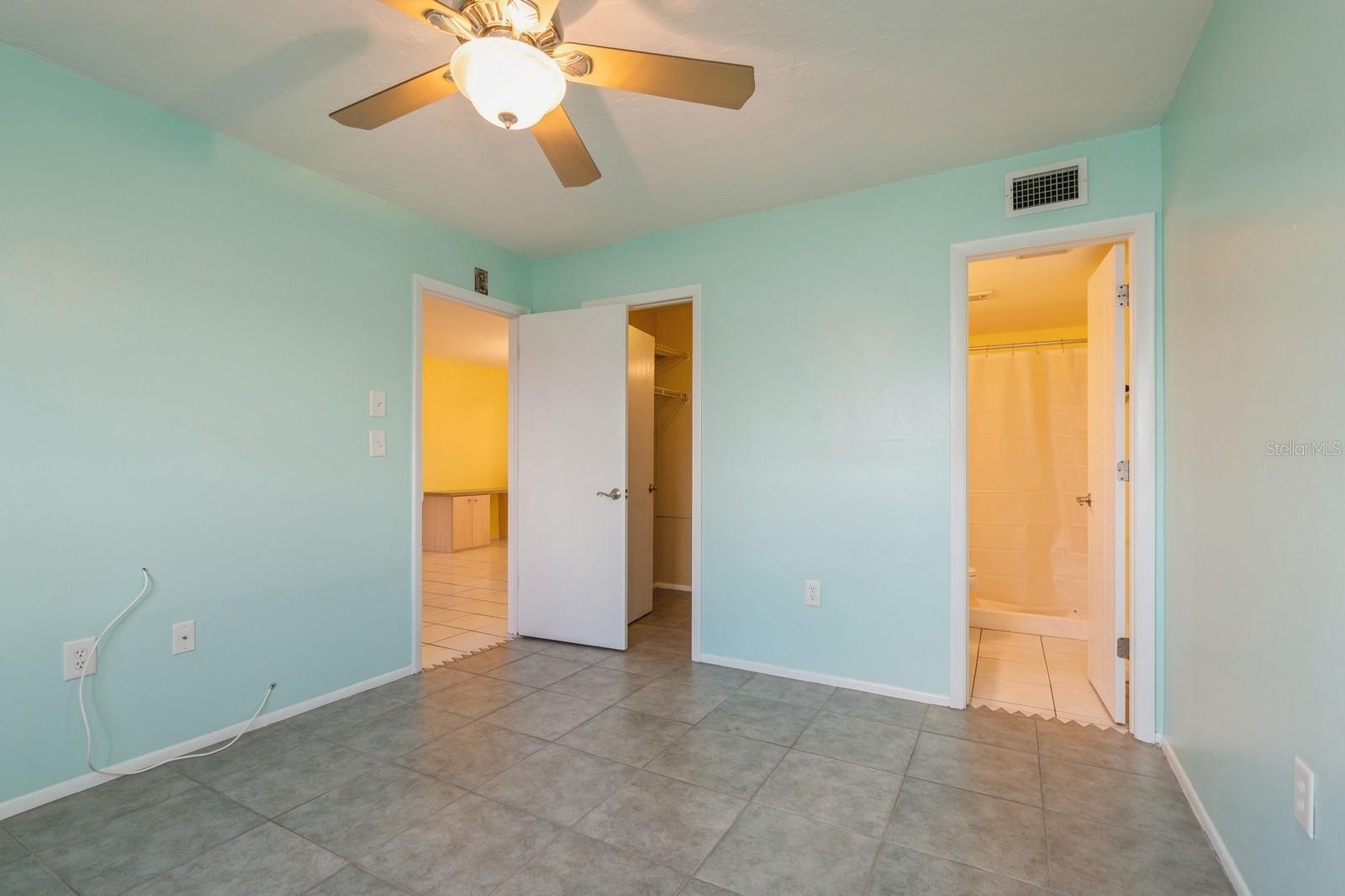 25275 Rampart Blvd #303 Property Photo 18