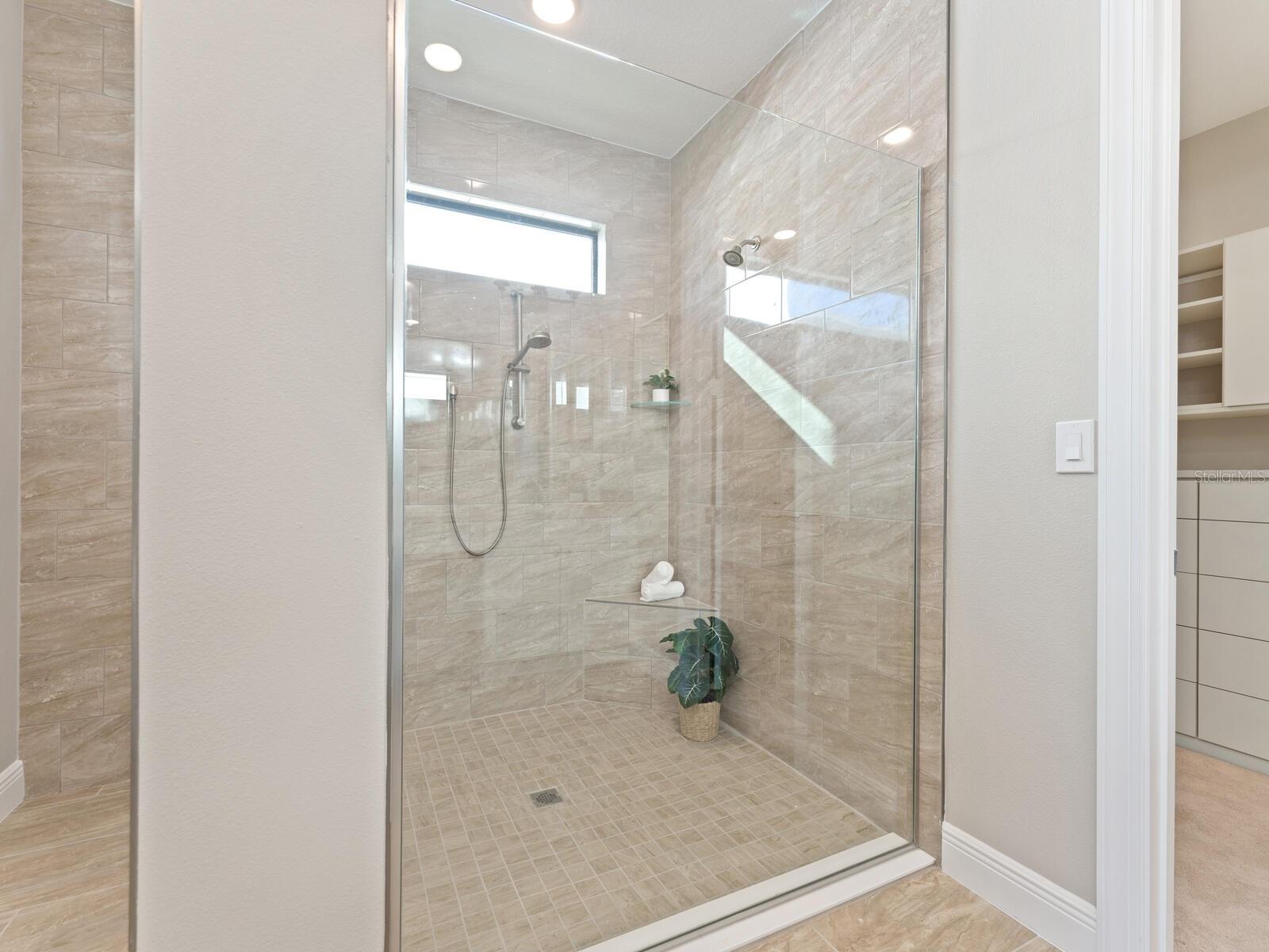 17822 Cresswind Ter Property Photo 14