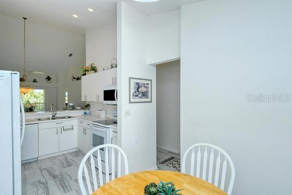 4640 Tower Hill Ln #2322 Property Photo 6