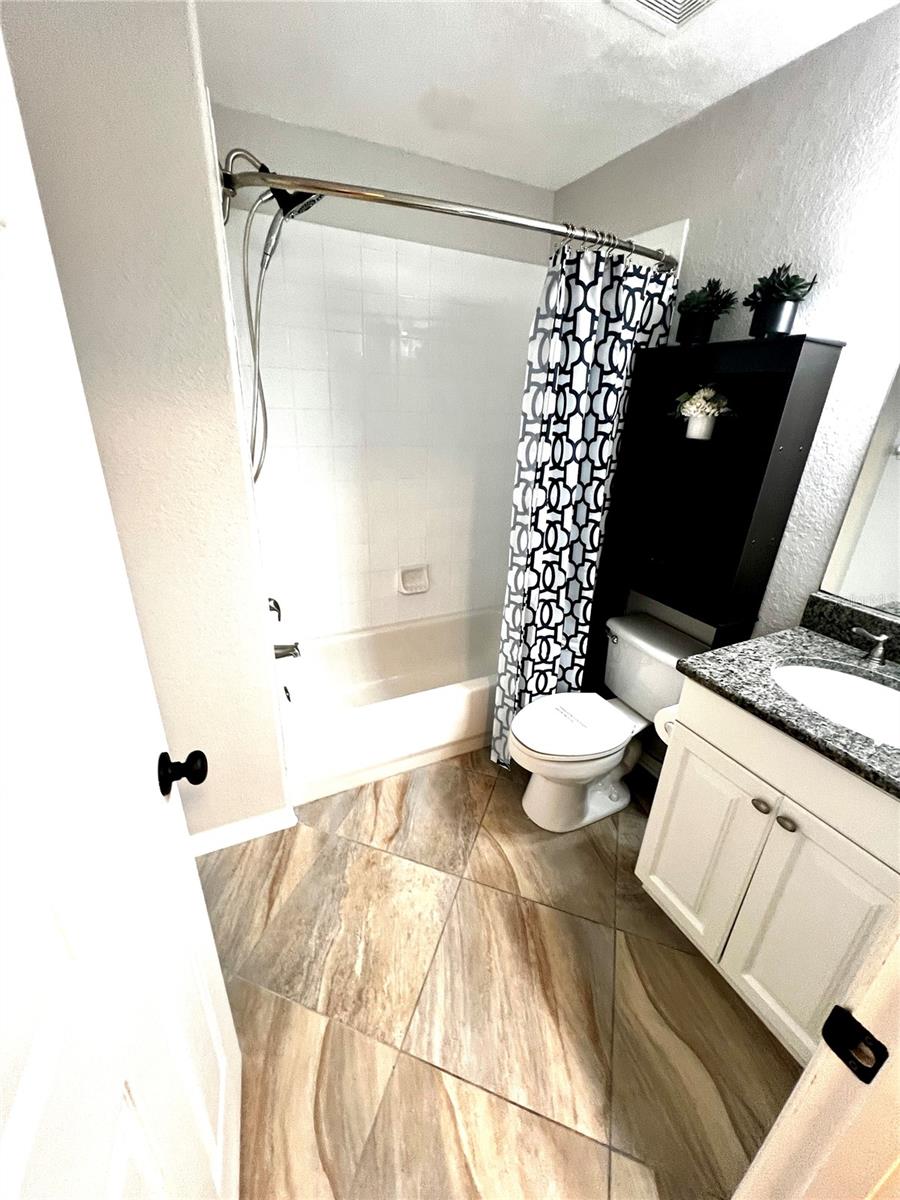 8389 Wingate Dr #2322 Property Photo 40