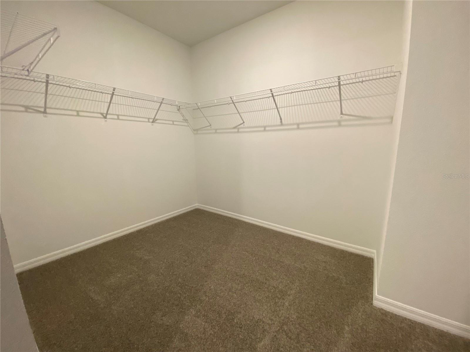 156 Whiteland Bnd Property Photo 10