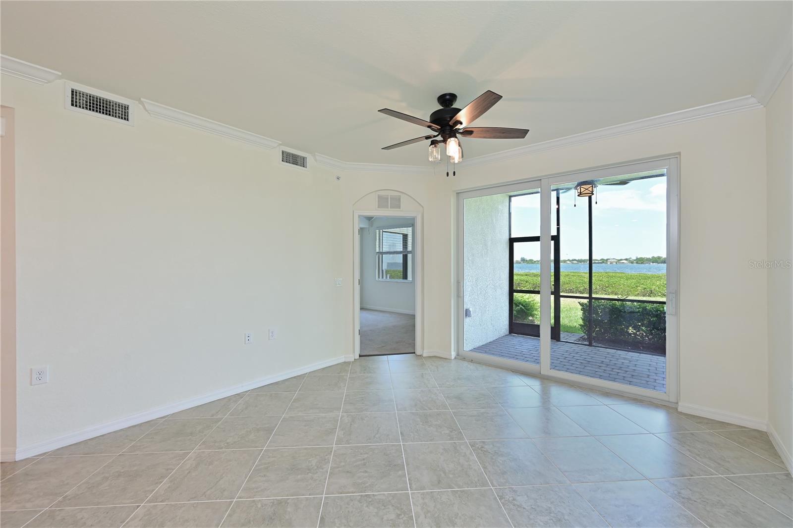 1020 Tidewater Shores Loop #108 Property Photo 11