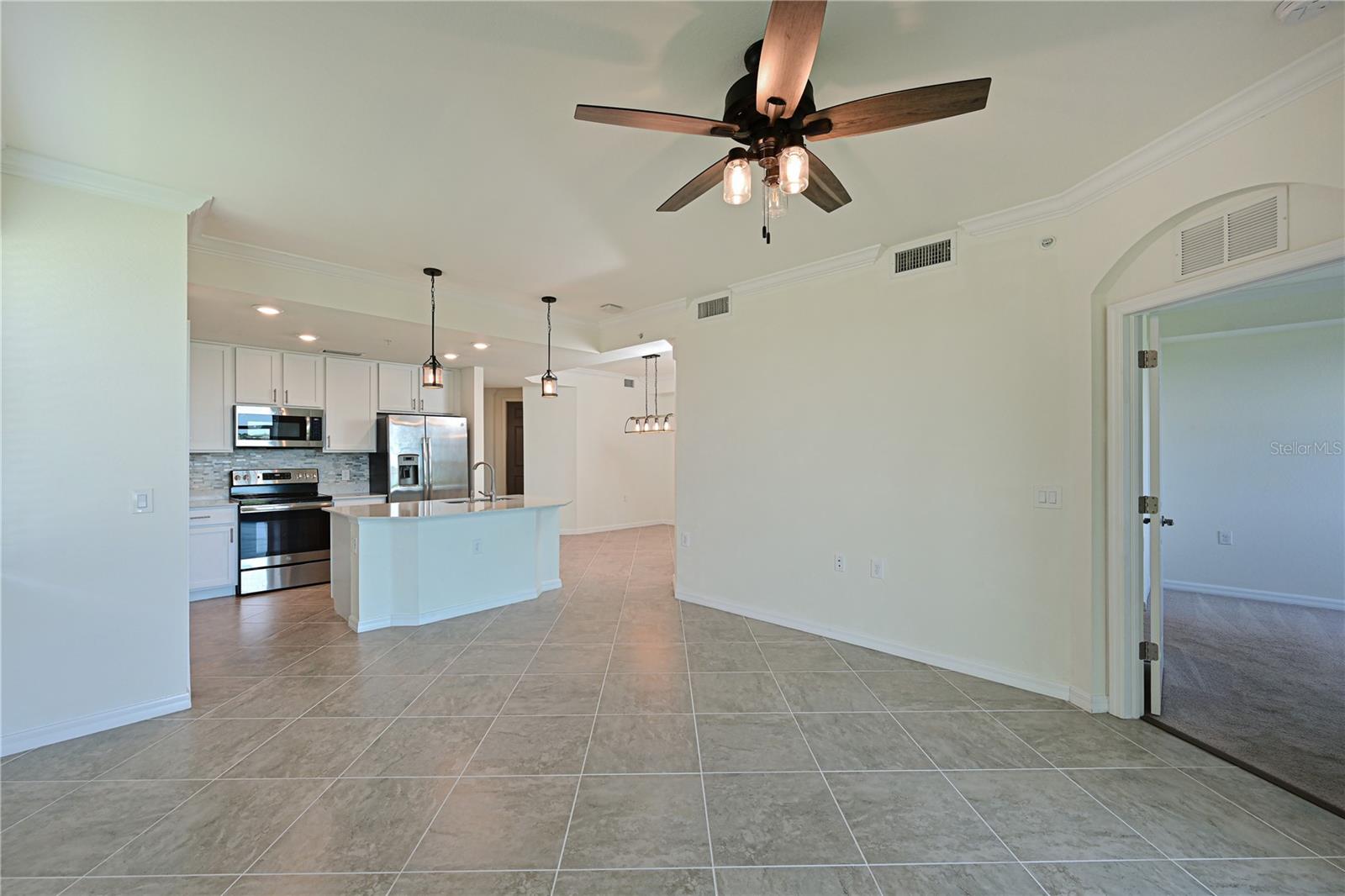 1020 Tidewater Shores Loop #108 Property Photo 12