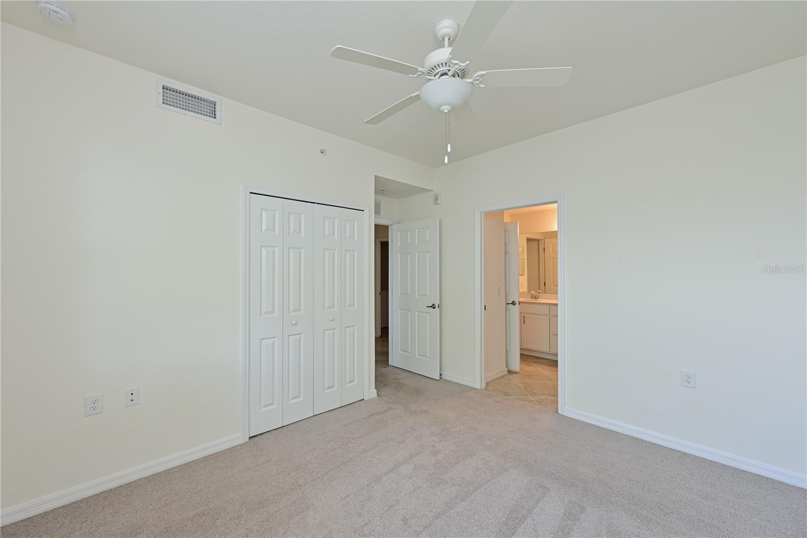 1020 Tidewater Shores Loop #108 Property Photo 20