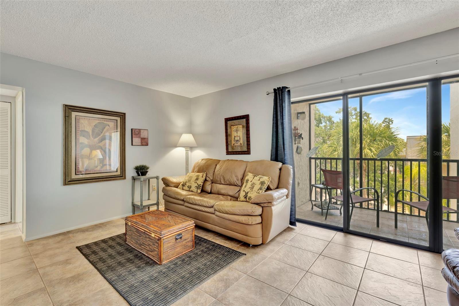 6157 Midnight Pass Rd #e24 Property Photo 8