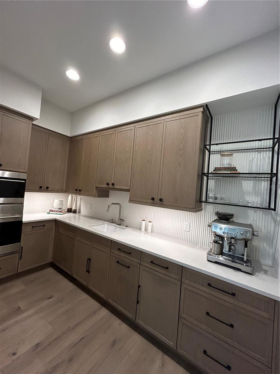 1158 Blue Shell Loop Property Photo 8