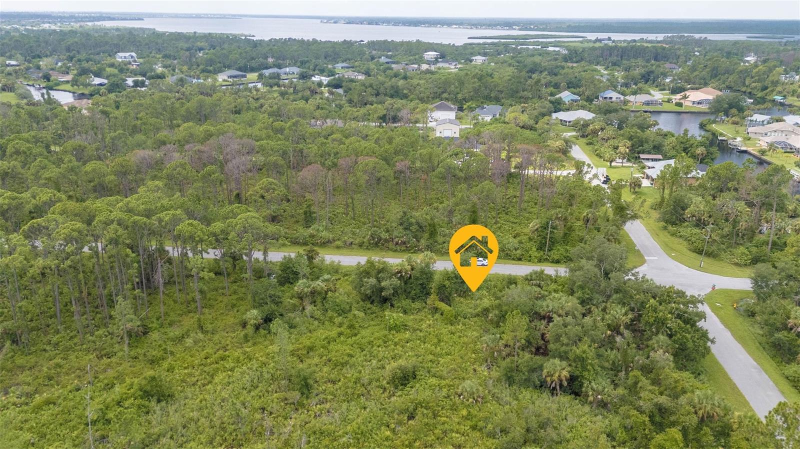 12132 Kraft Ave Property Photo 2