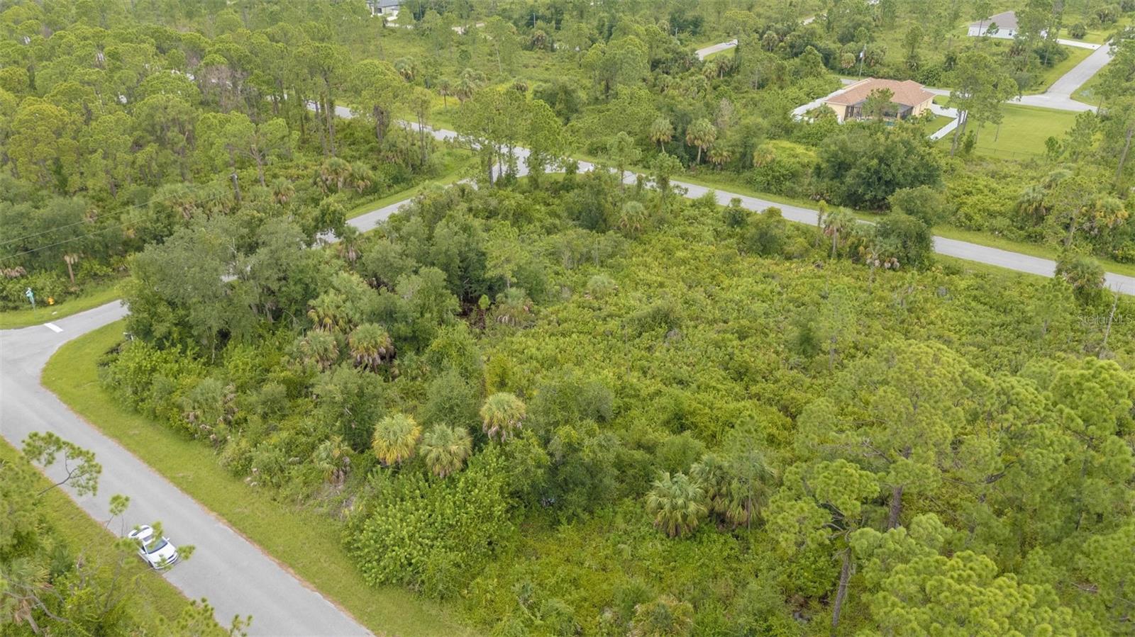 12132 Kraft Ave Property Photo 9