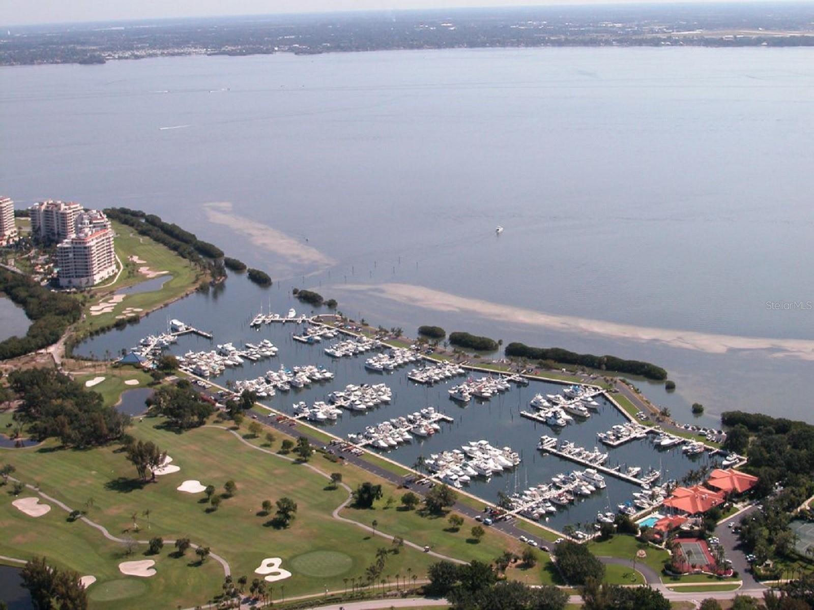 2800 HARBOURSIDE DR #E10 Property Photo 1