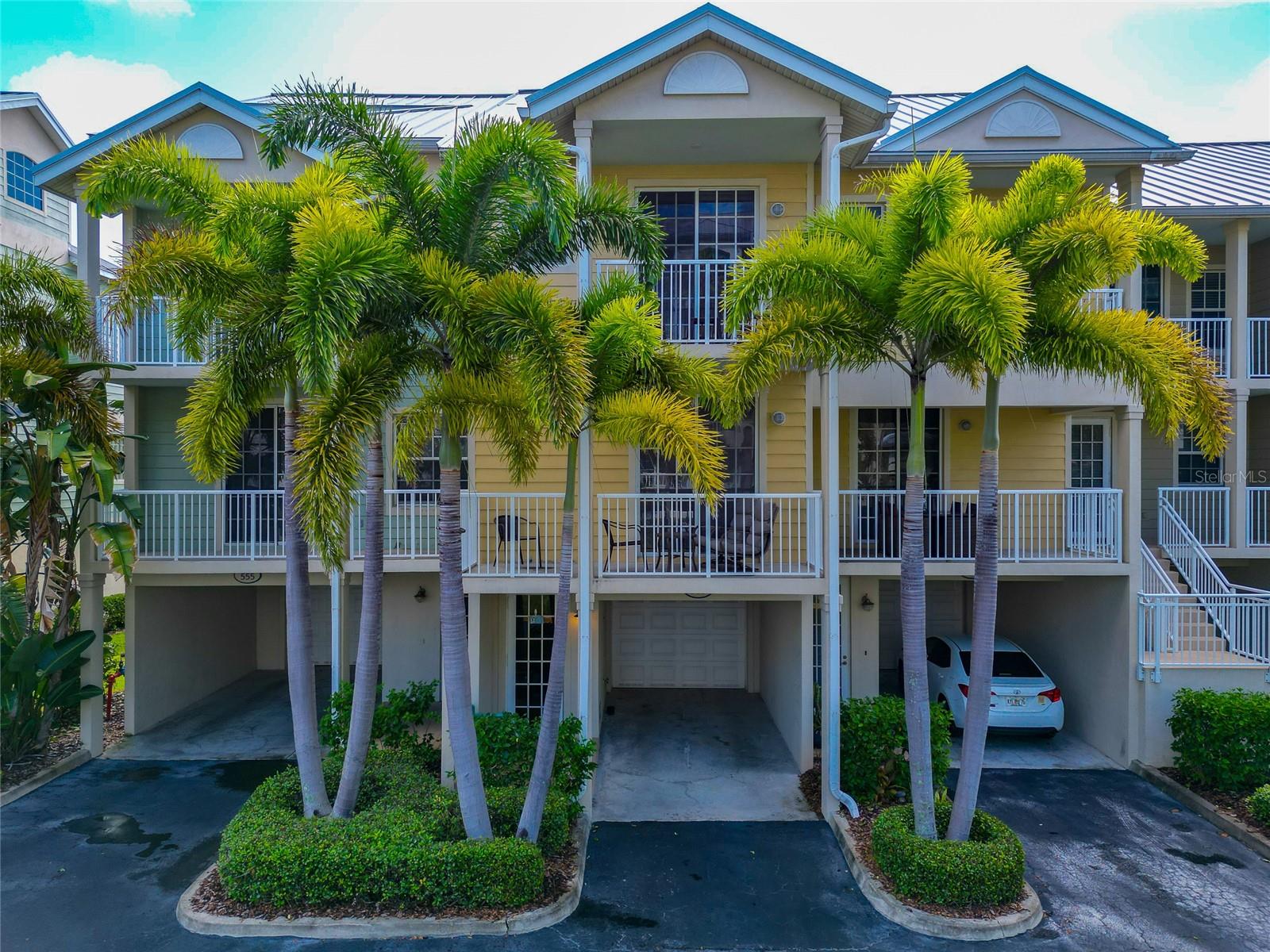 553 BAHIA BEACH BLVD Property Photo 1