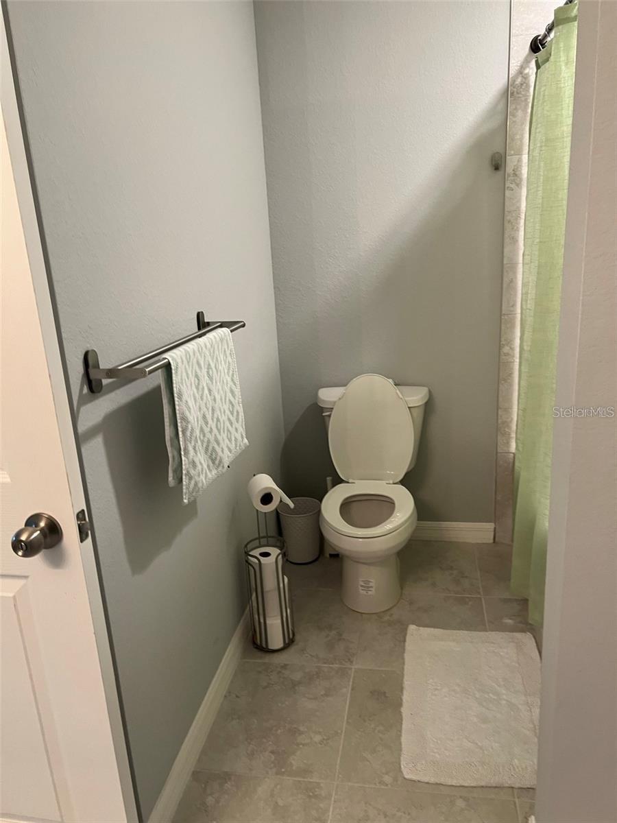 23017 Rye Ave Property Photo 8