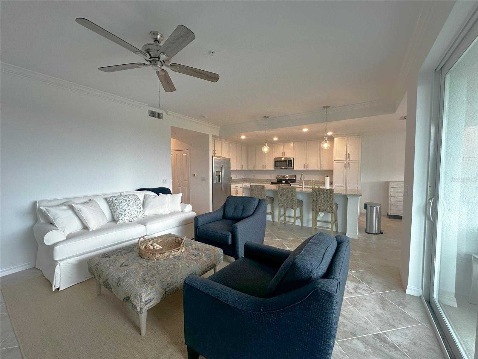 14041 Heritage Landing Blvd #627 Property Photo 8