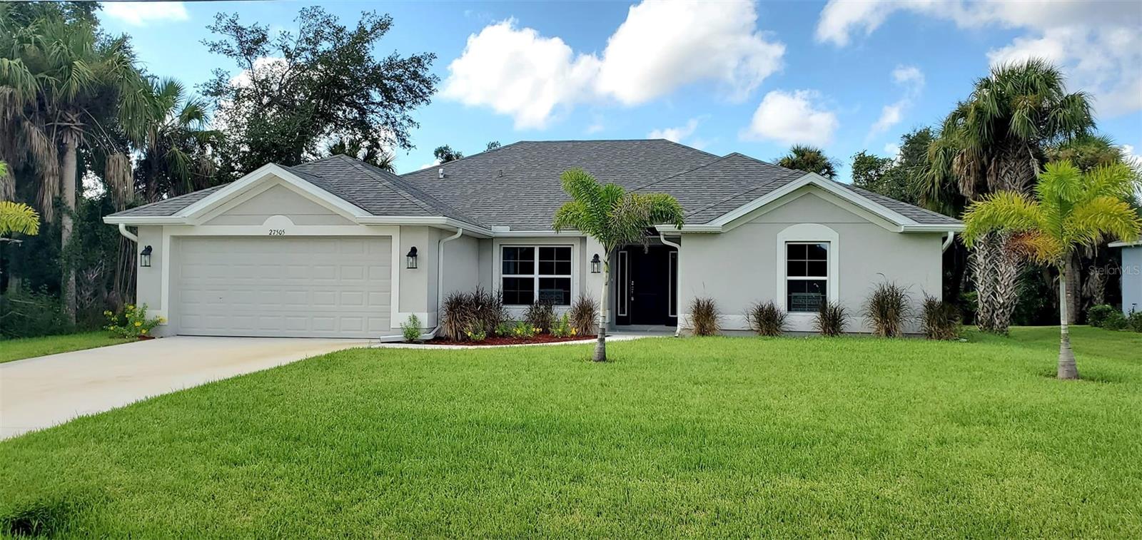 27505 Deep Creek Blvd Property Photo 1