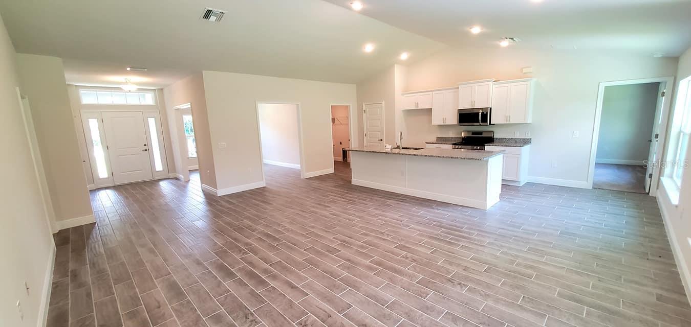 27505 Deep Creek Blvd Property Photo 5