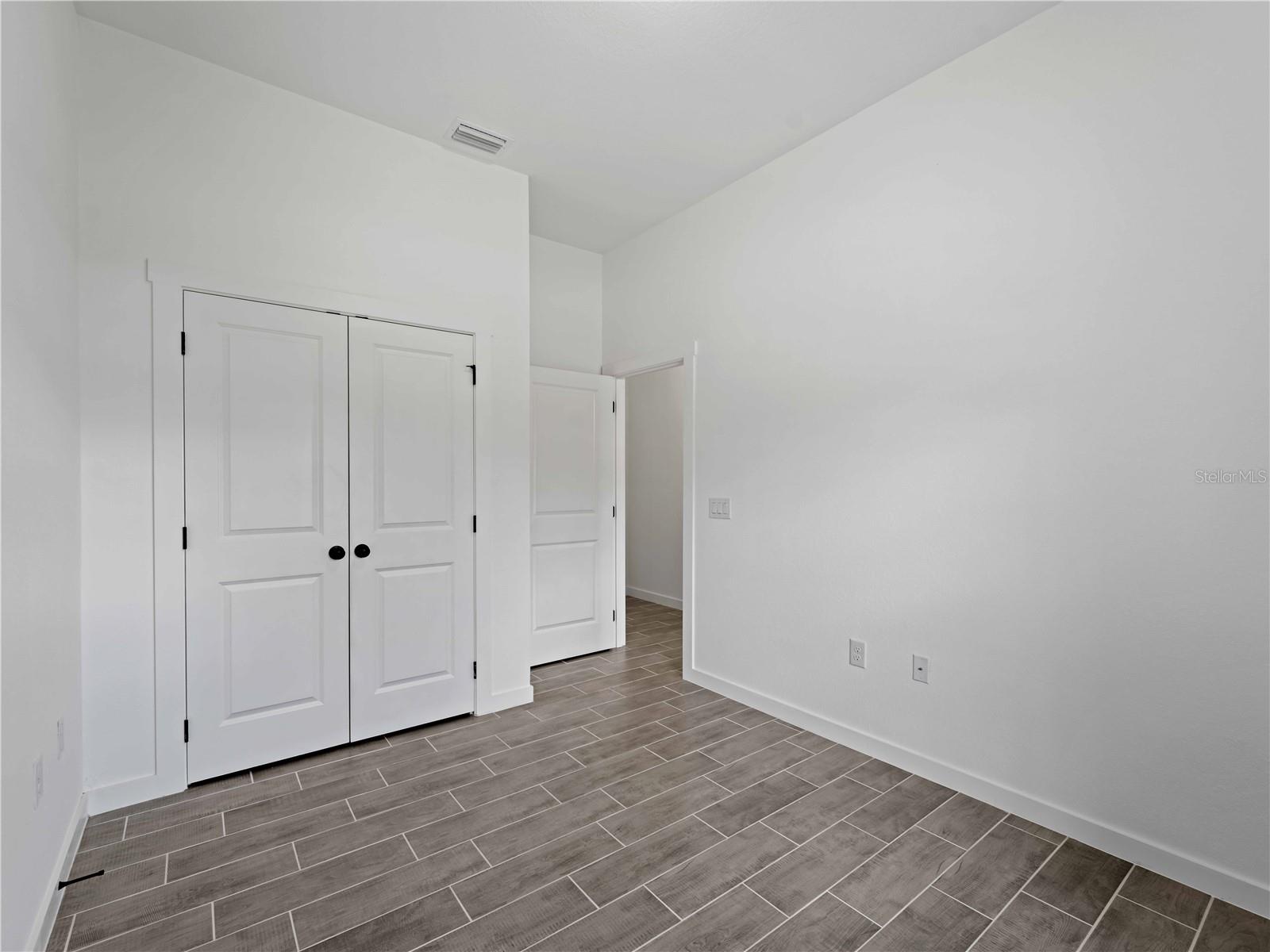4081 Felhorn St Property Photo 18