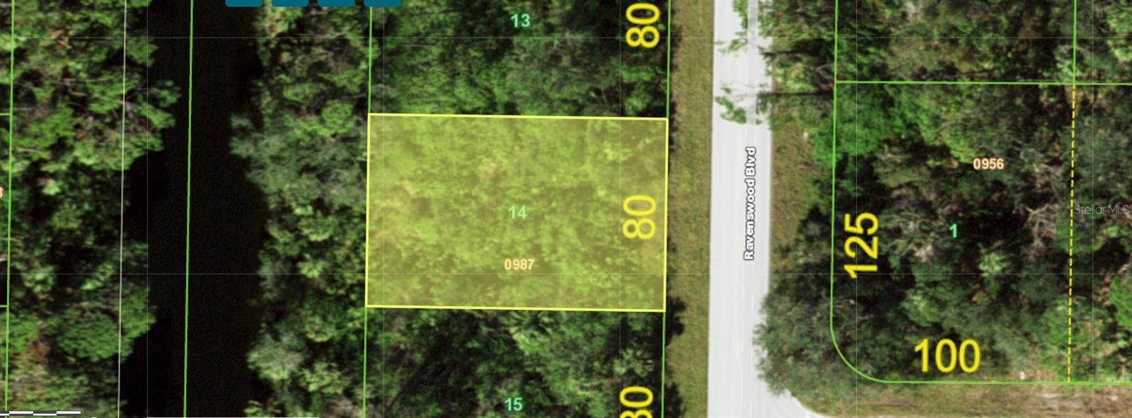 111 Ravenswood Blvd Property Photo 3