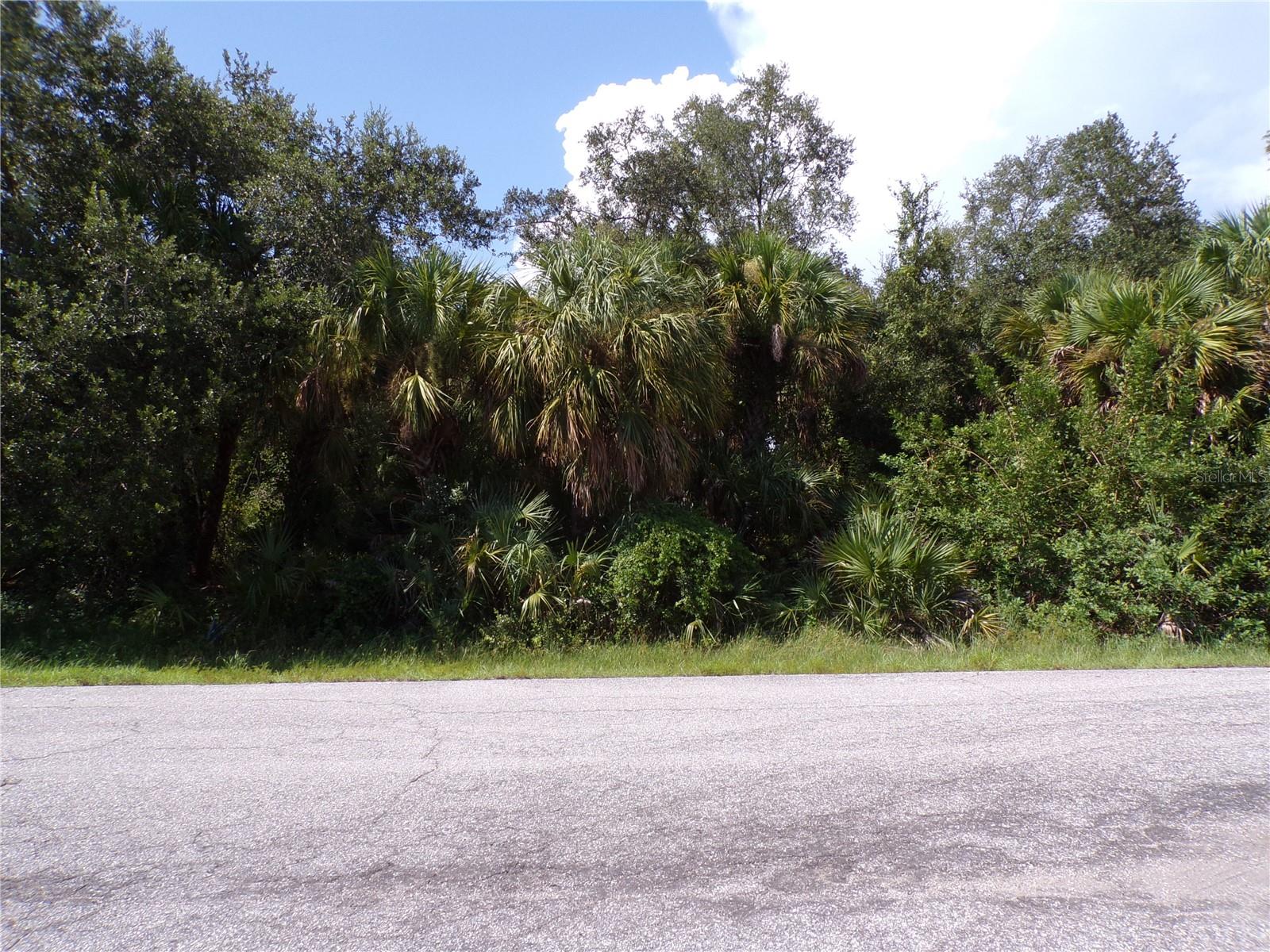 17340 Poston Ave Property Photo 1
