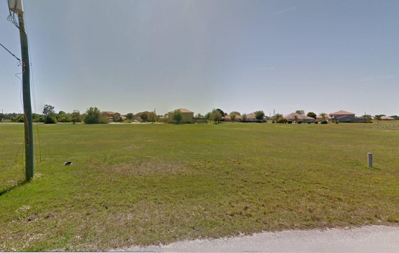 17243 Nile Ct Property Photo 3