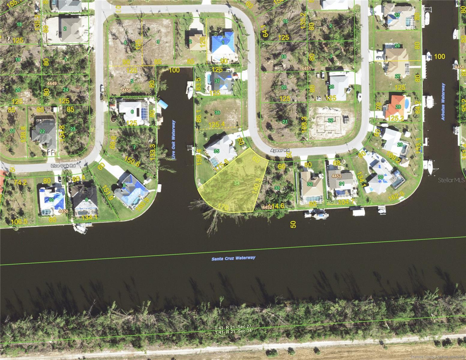 10656 Ayear Rd Property Photo 3