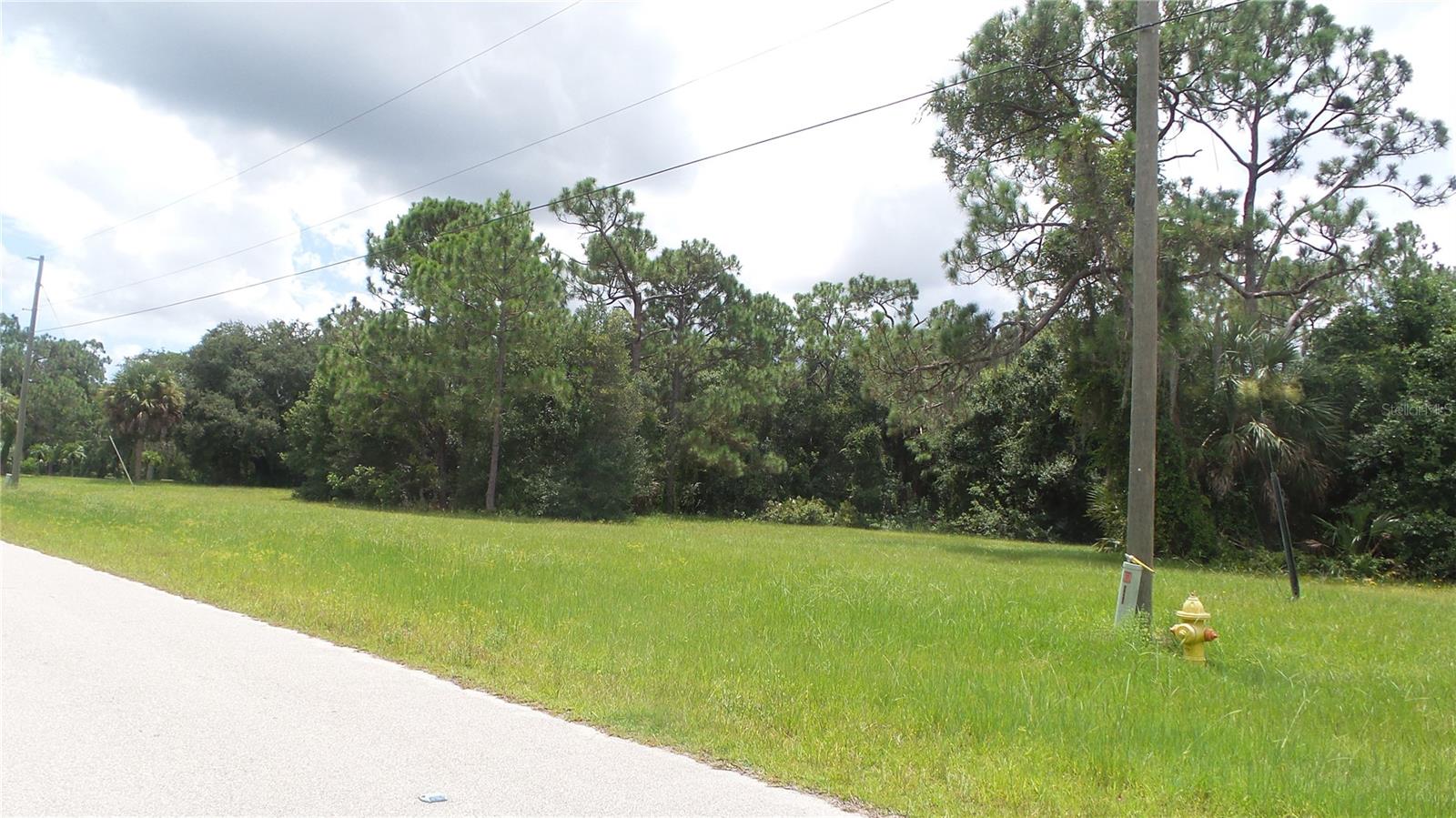 16641 Acapulco Rd Property Photo 3