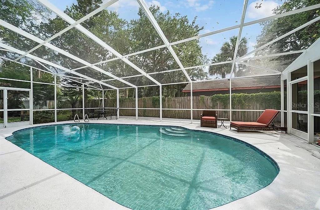 100 Palm Dr Property Photo 23