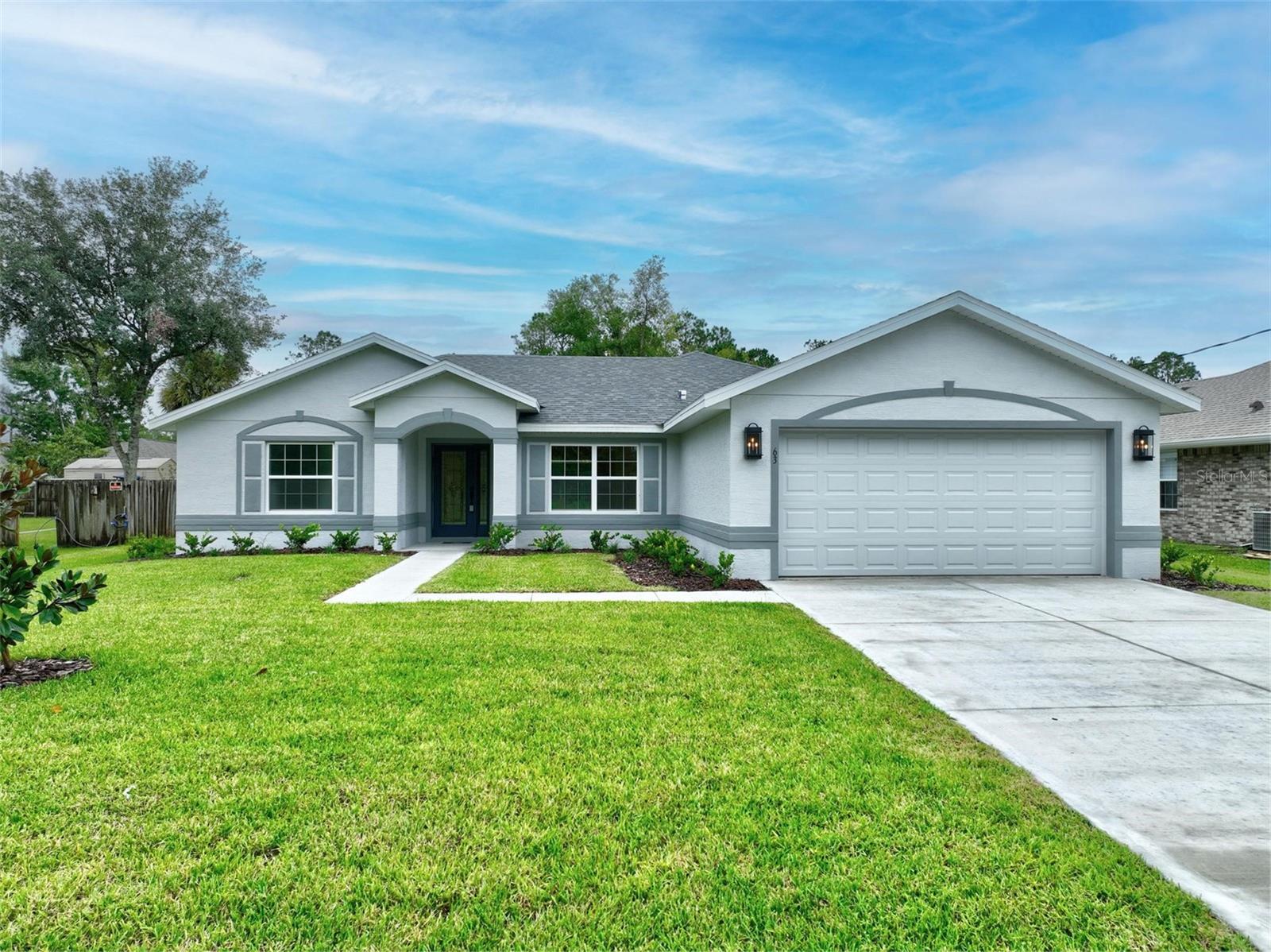 63 Renshaw Dr Property Photo 1