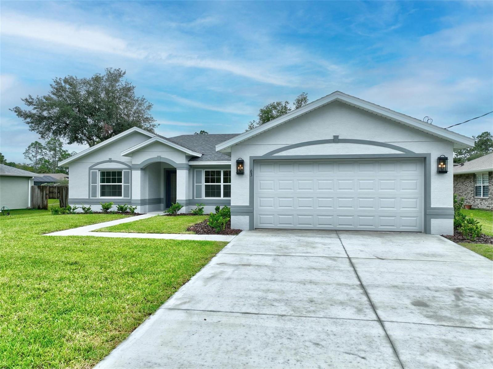 63 Renshaw Dr Property Photo 2