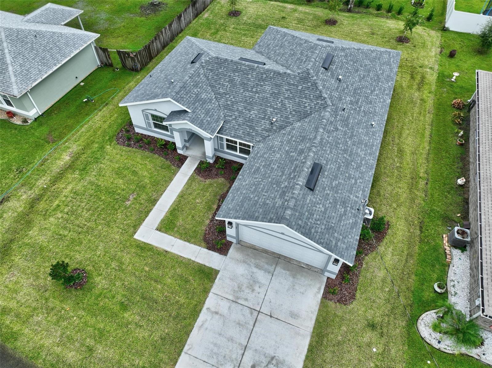 63 Renshaw Dr Property Photo 6