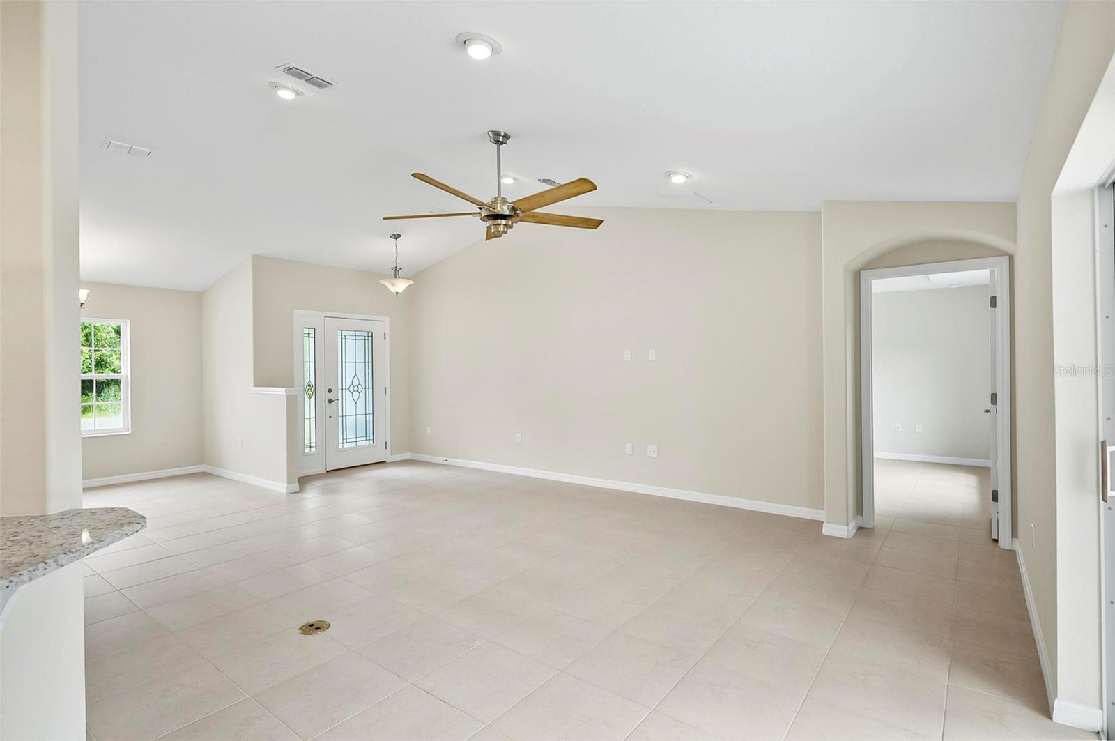 63 Renshaw Dr Property Photo 11