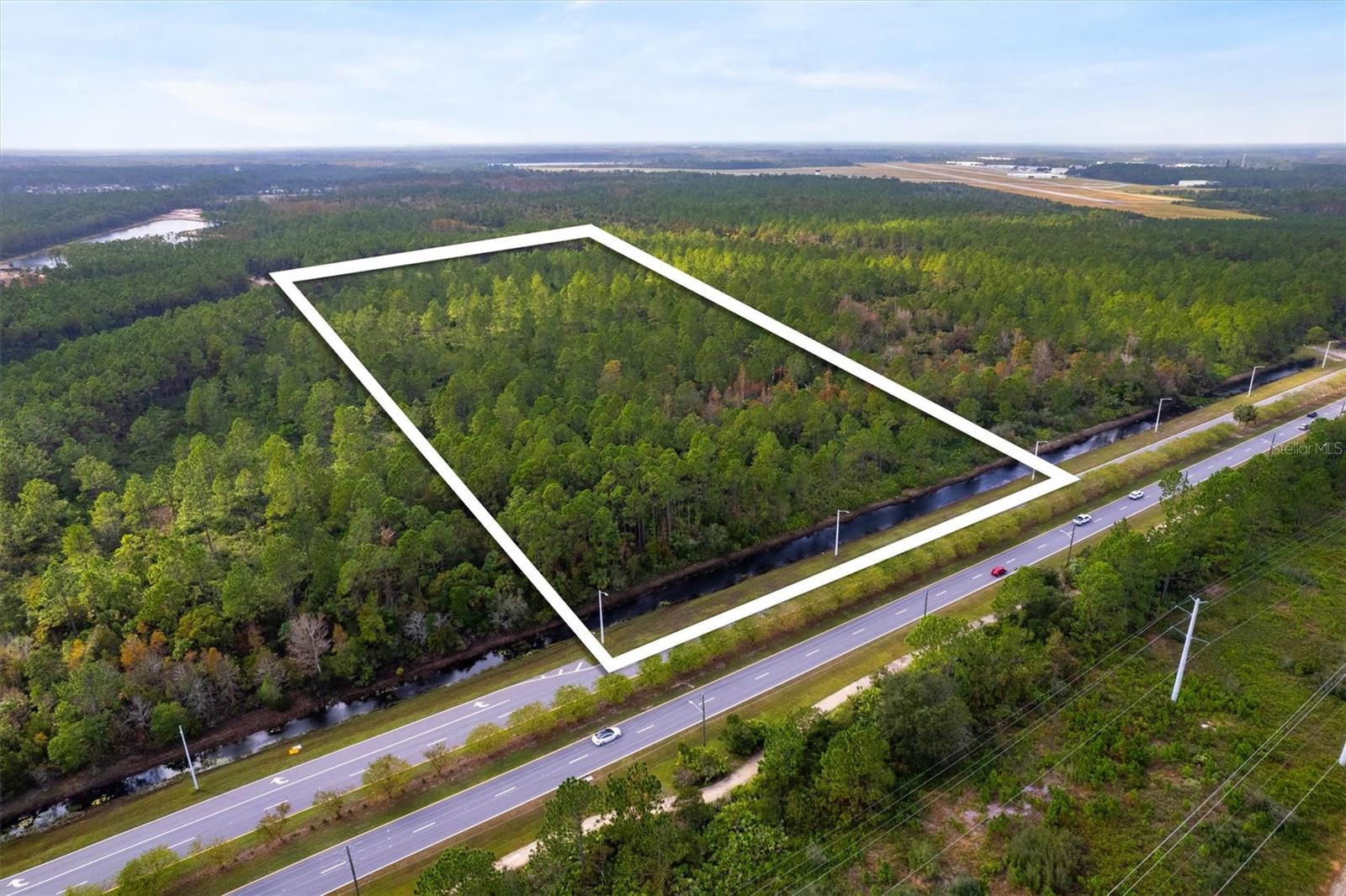 3699 Seminole Woods Blvd Property Photo 5