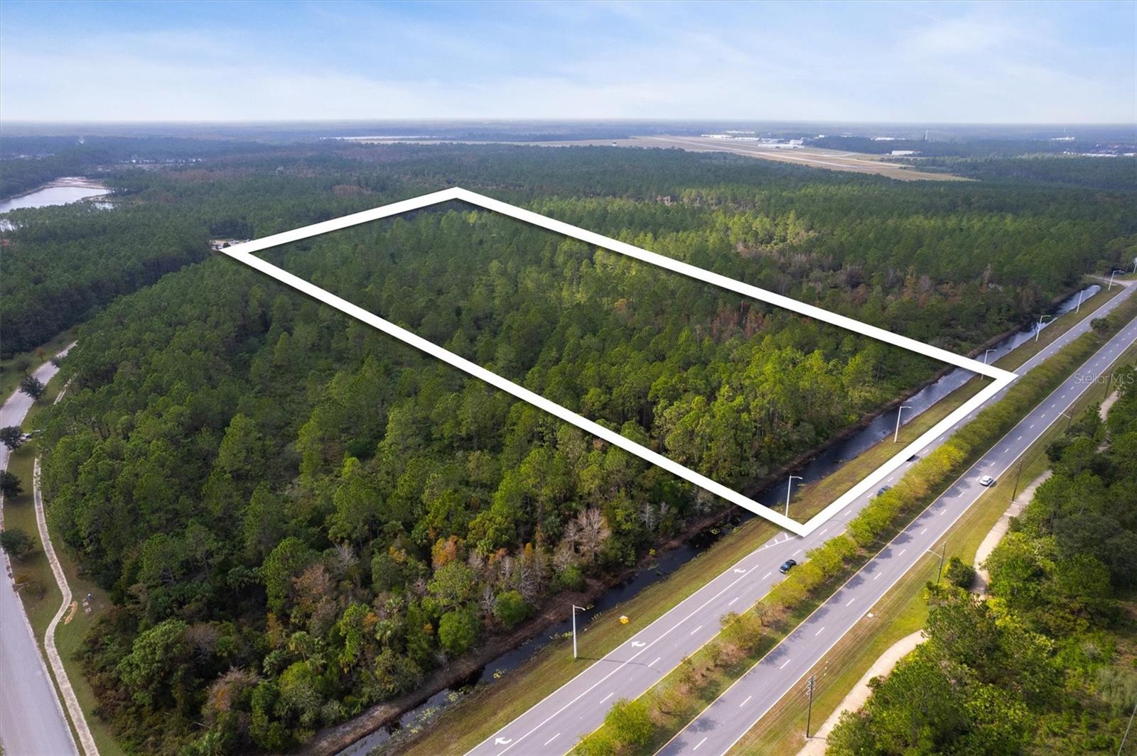 3699 Seminole Woods Blvd Property Photo 6